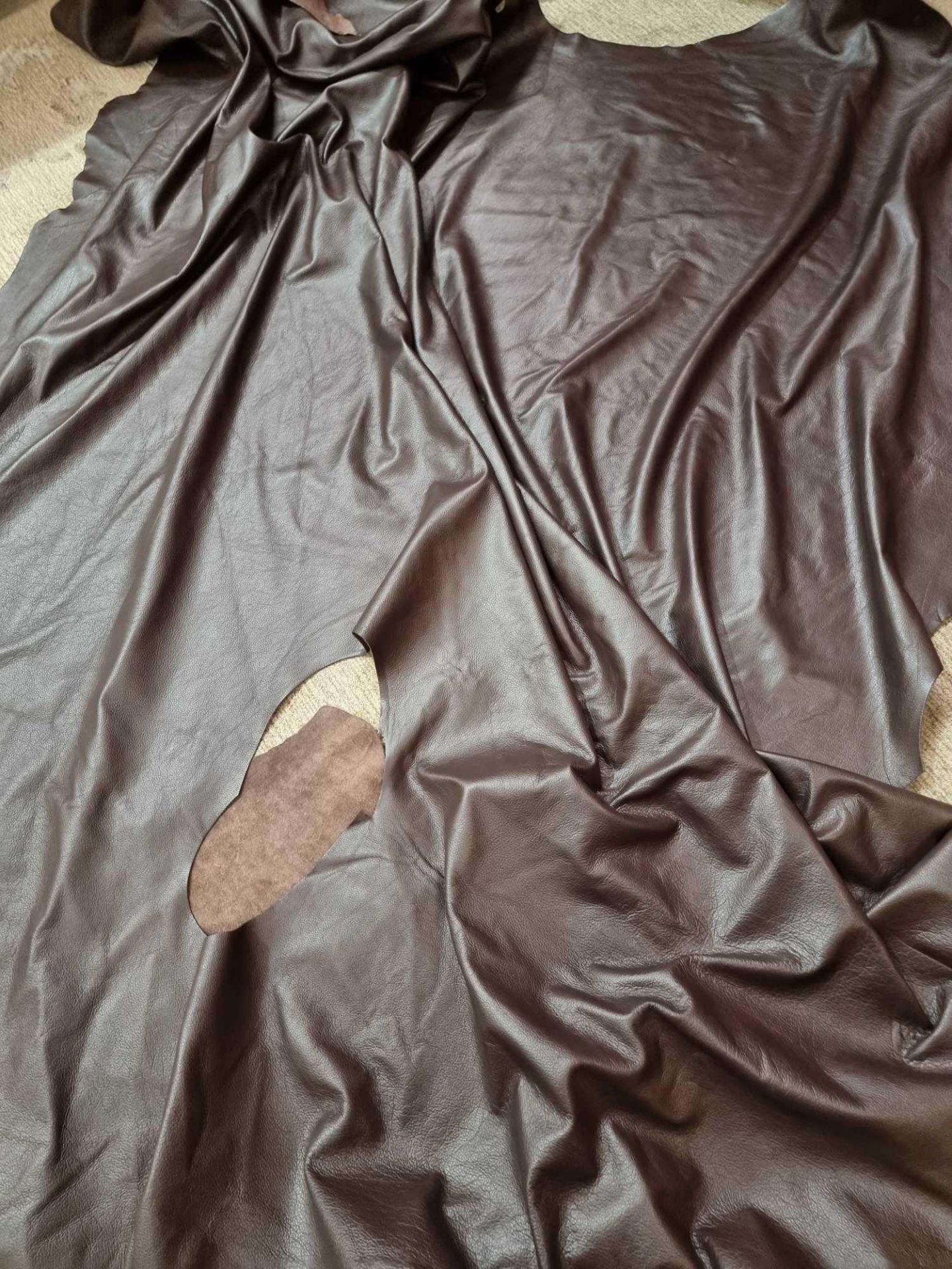 Mastrotto Hudson Chocolate Leather Hide approximately 3 91M2 2 3 x 1 7cm ( Hide No,122) - Bild 2 aus 2