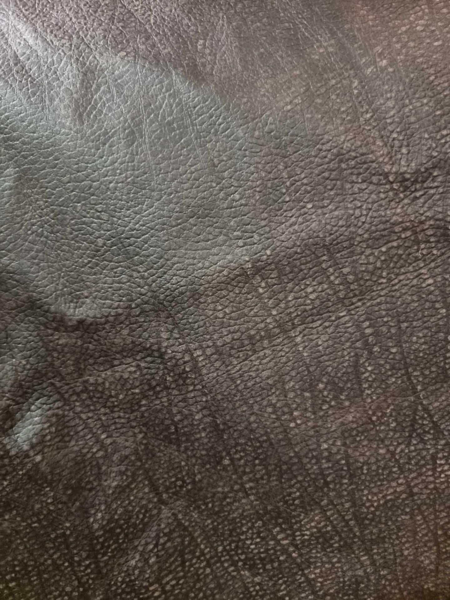 Chaps Satchel Conker Leather Hide approximately 4 2M2 2 1 x 2cm ( Hide No,195) - Bild 2 aus 3
