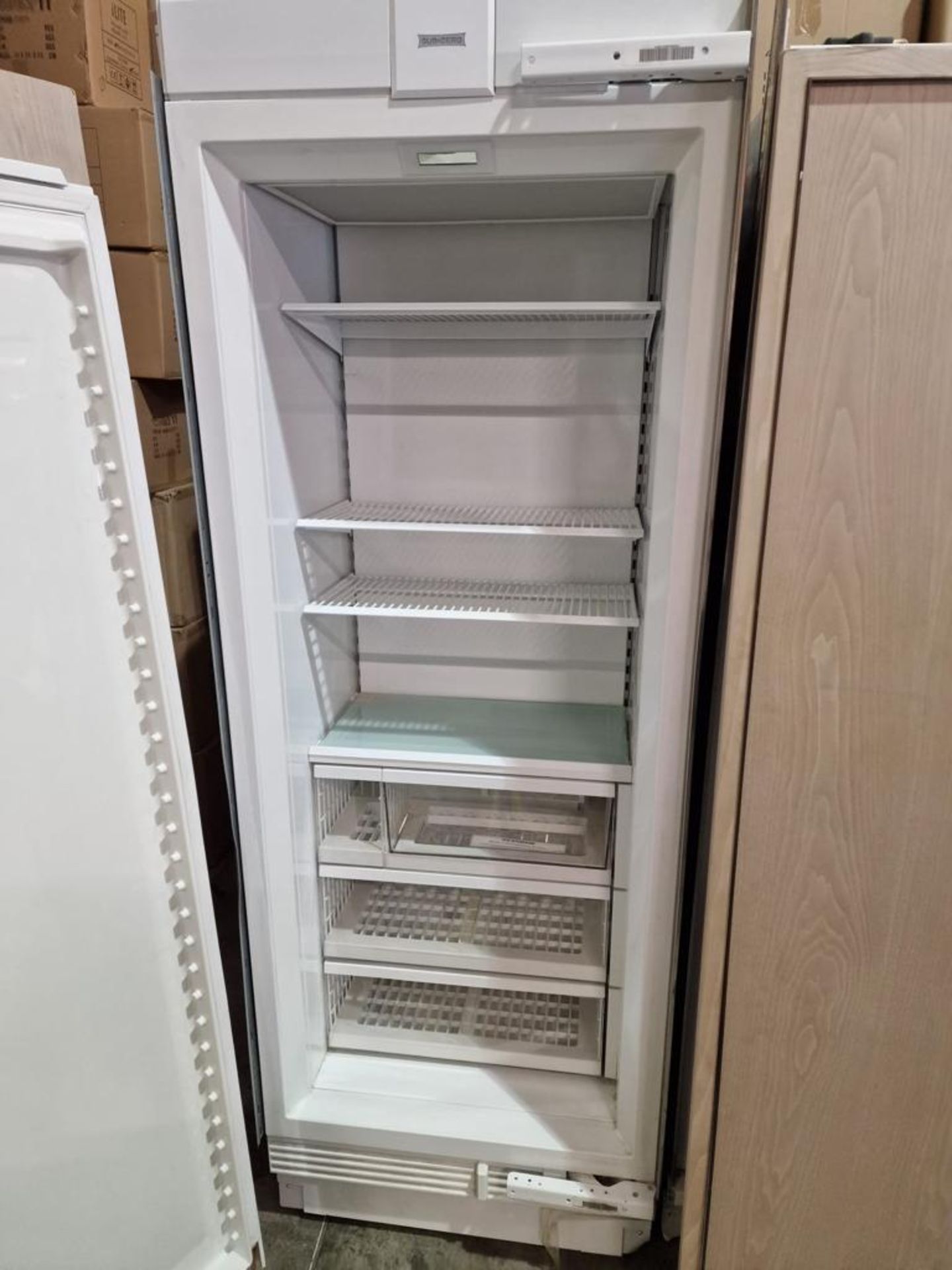 Sub Zero ICBIC30FI-RH Built In Upright Freezer Frost Free Integrated With Internal Ice Maker Net - Bild 2 aus 3