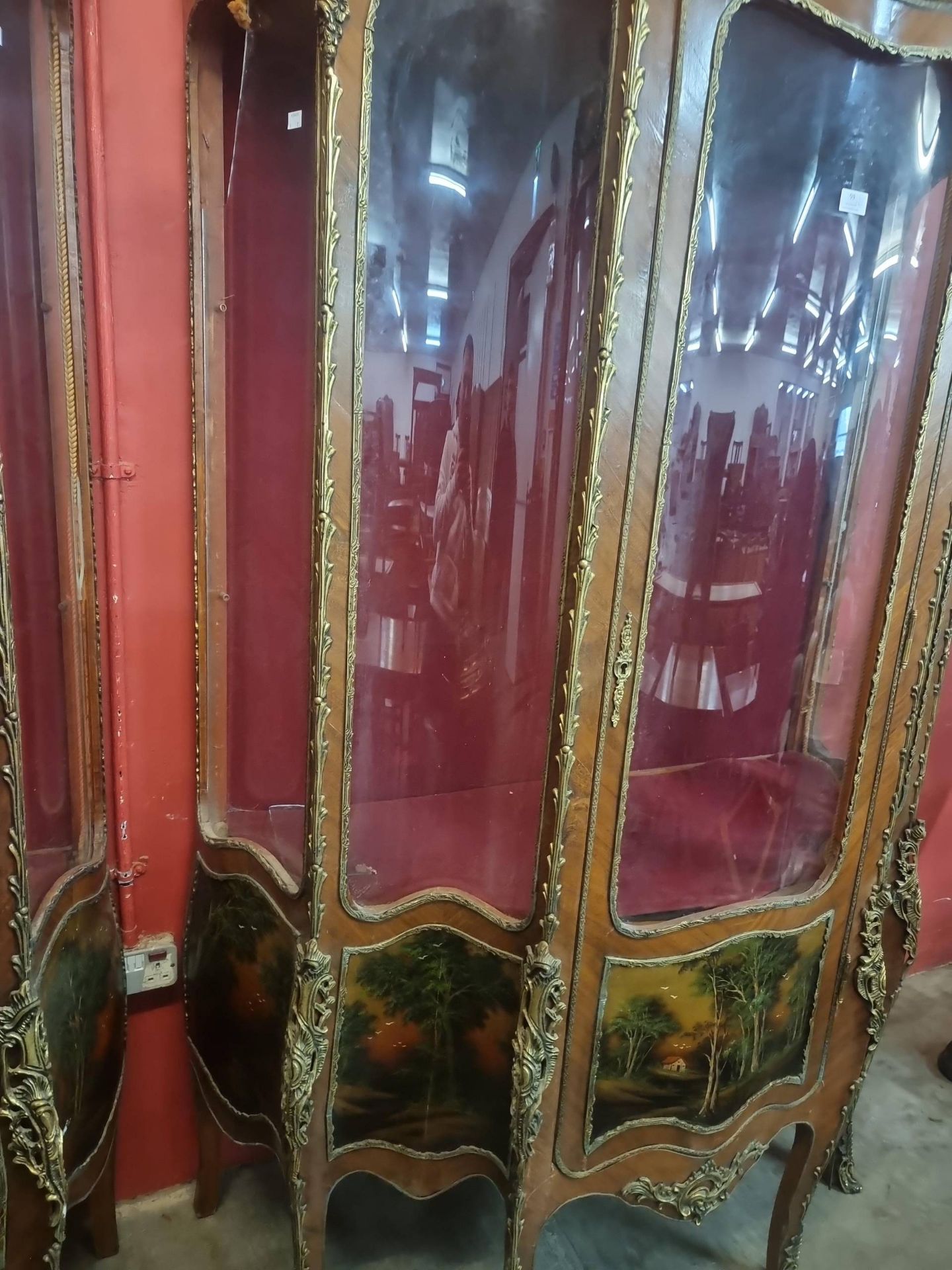 A French Vernis Martin vitrine, in the Louis XVI Style of serpentine form, with ormolu mounting - Image 12 of 13