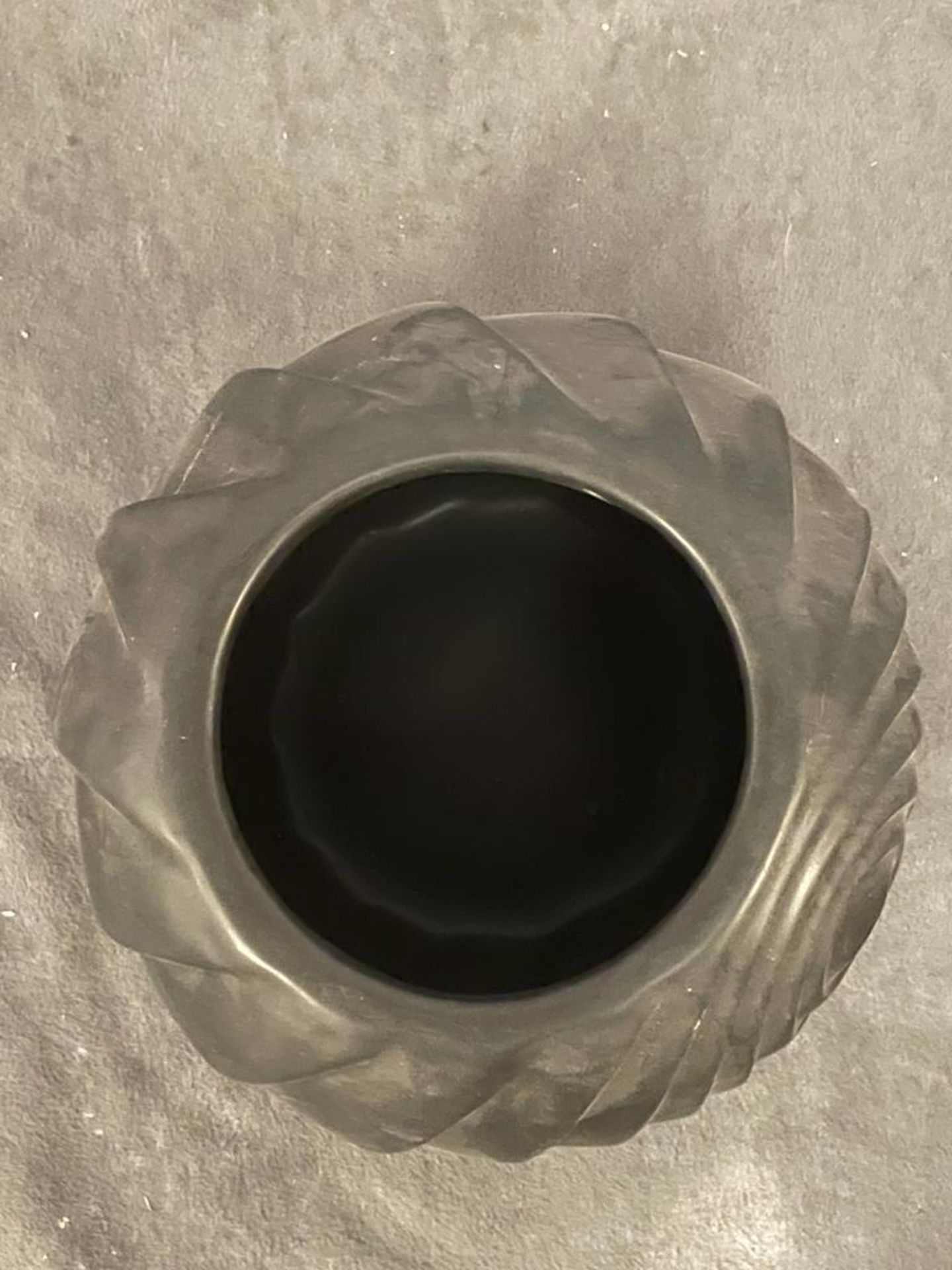 Lene Bjerre Black Vase 13cm High ( CP1291) - Image 2 of 3
