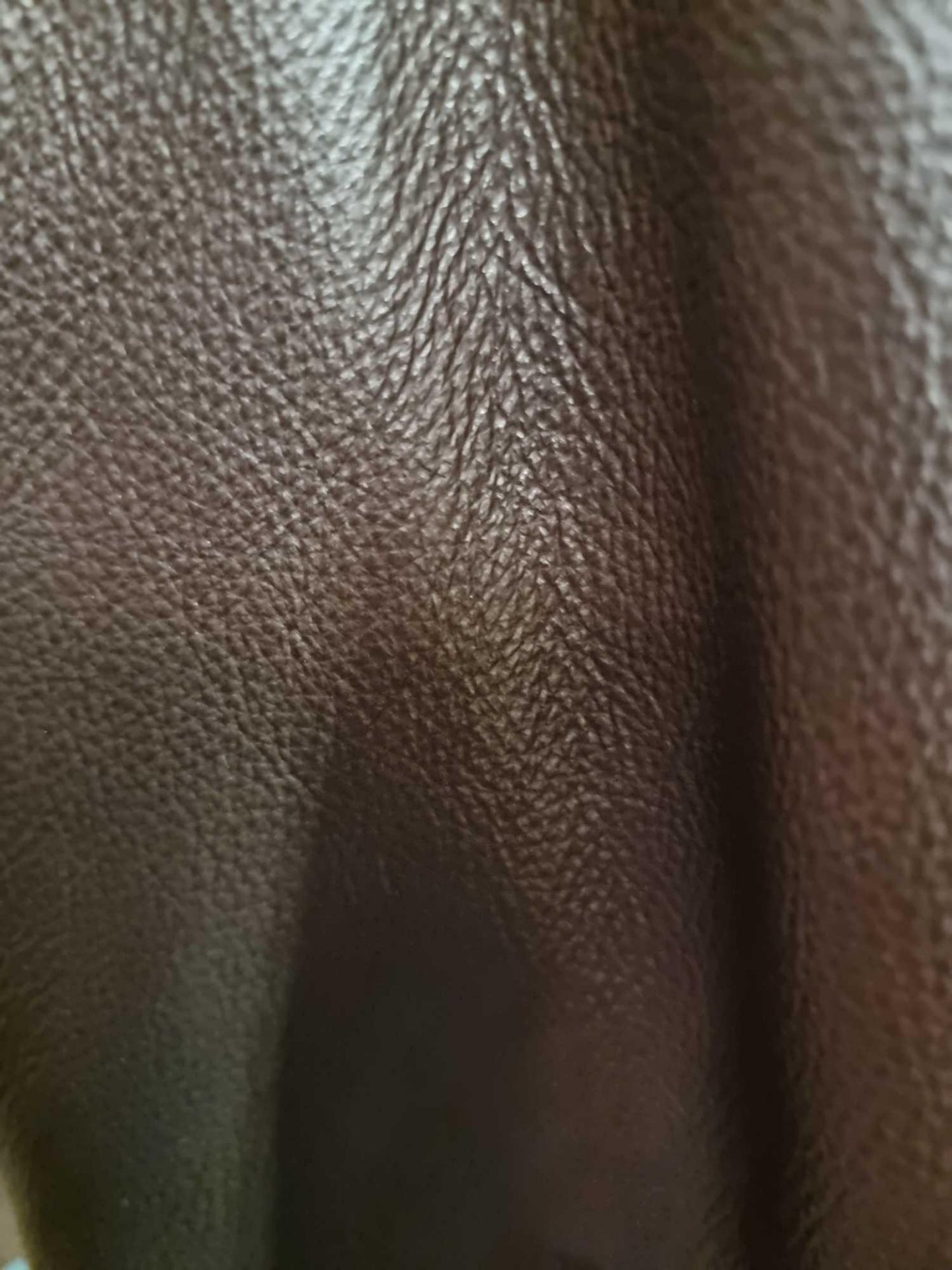 Mastrotto Hudson Chocolate Leather Hide approximately 2 88M2 1 8 x 1 6cm ( Hide No,252) - Image 2 of 2