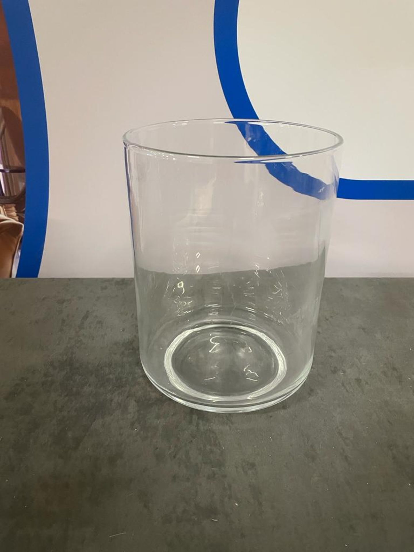 A Cylindrical Glass Vase 24cm High ( CP1256)
