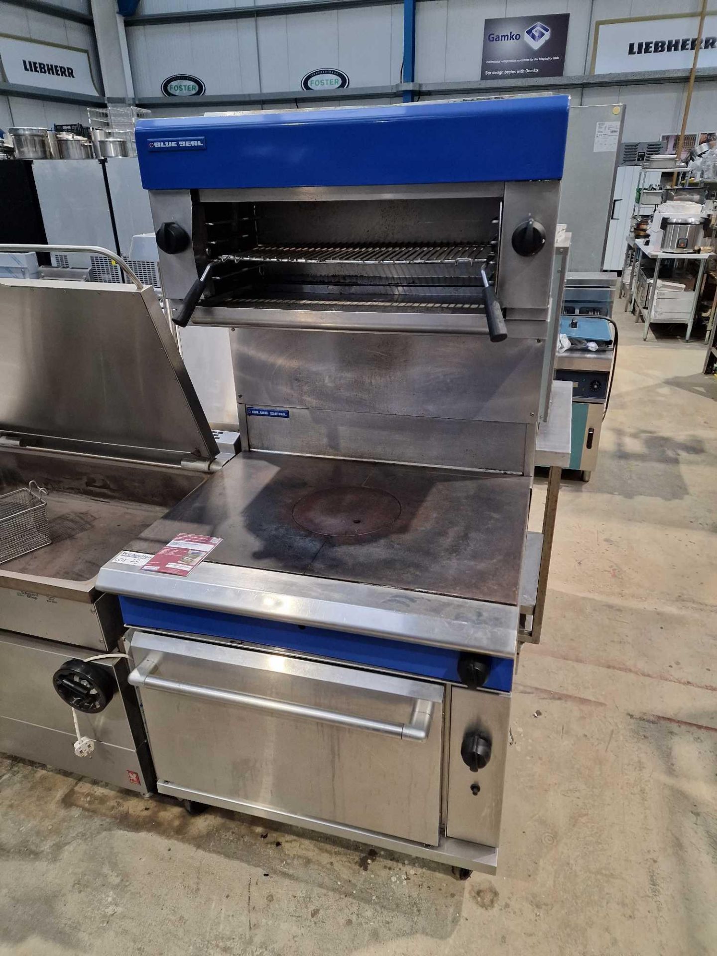 Blue Seal Stinless Steel Gas flat top oven with gas salamander grill Tech Spec: Gas, Model G570 - Bild 2 aus 3