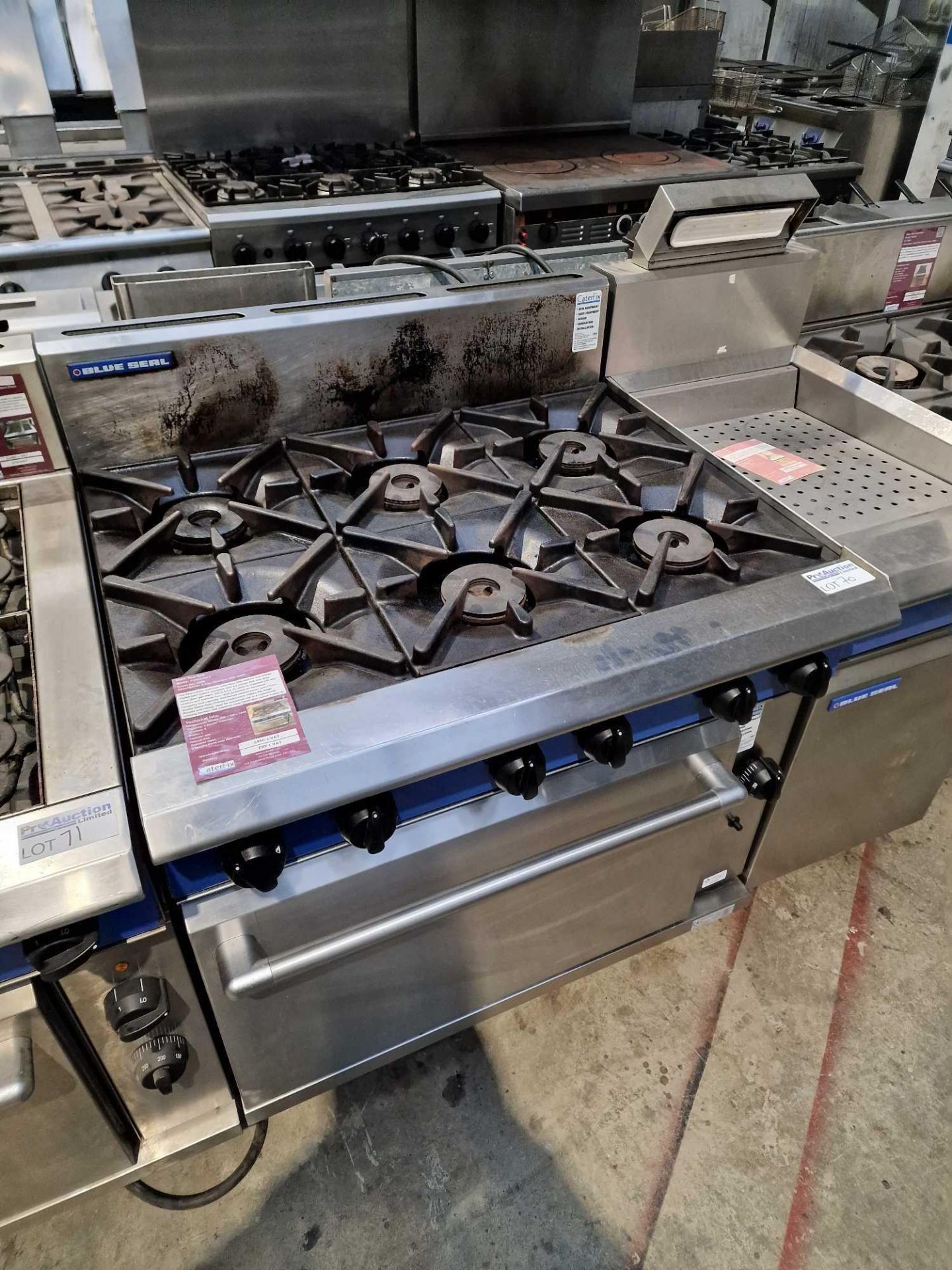 Blue Seal Stainless Steel 6 Gas Burners with oven - The heavy duty, stainless steel Blue Seal - Image 4 of 4