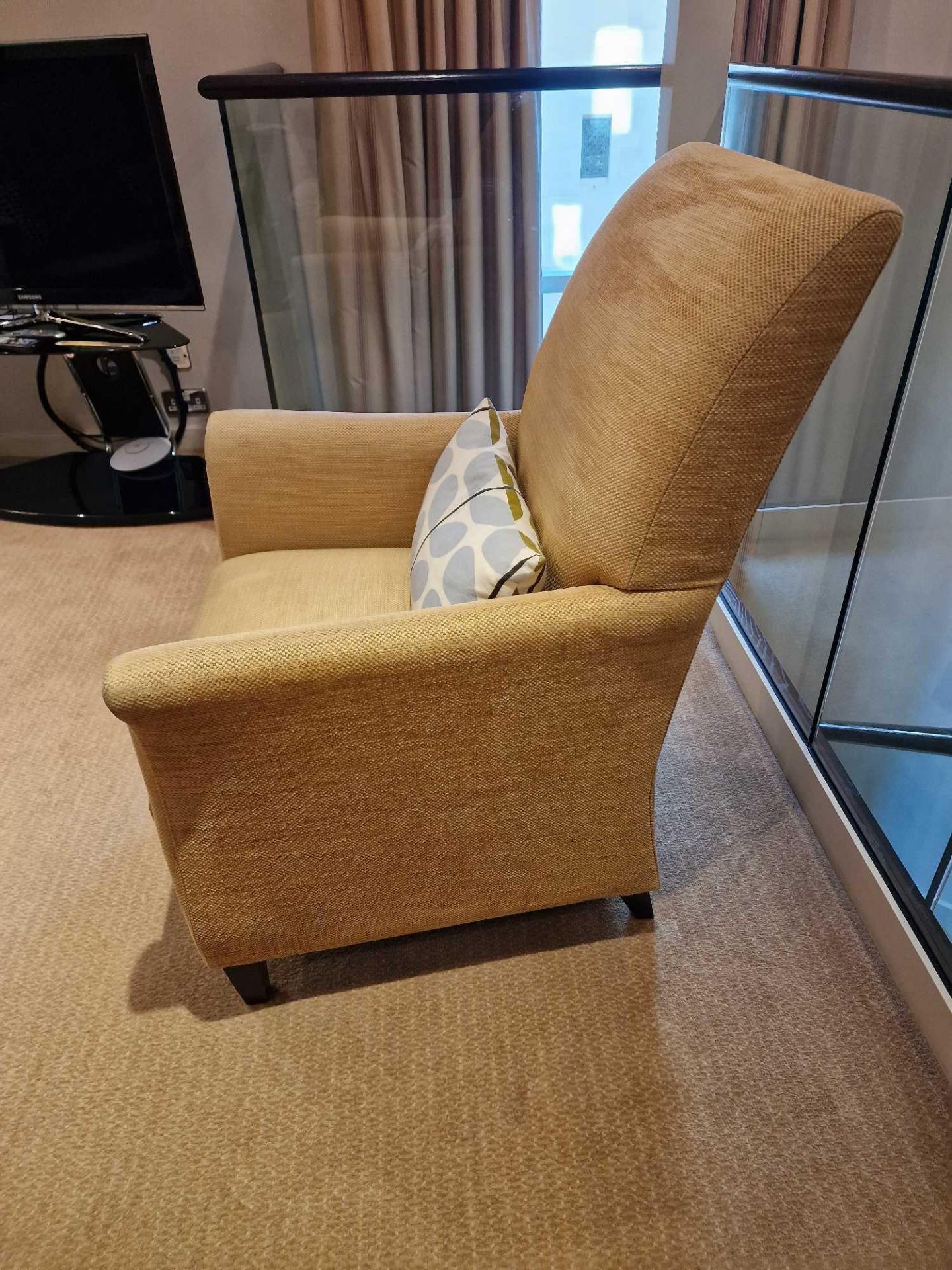 Bernhardt Hospitality upholstered lounge chair harvest gold on solid hardwood spring frame 76 x 52 x - Image 2 of 4