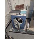 Miele Professional PT 7186 ELOB Vented dryer, electrically heated with a shortest cycle time of 41