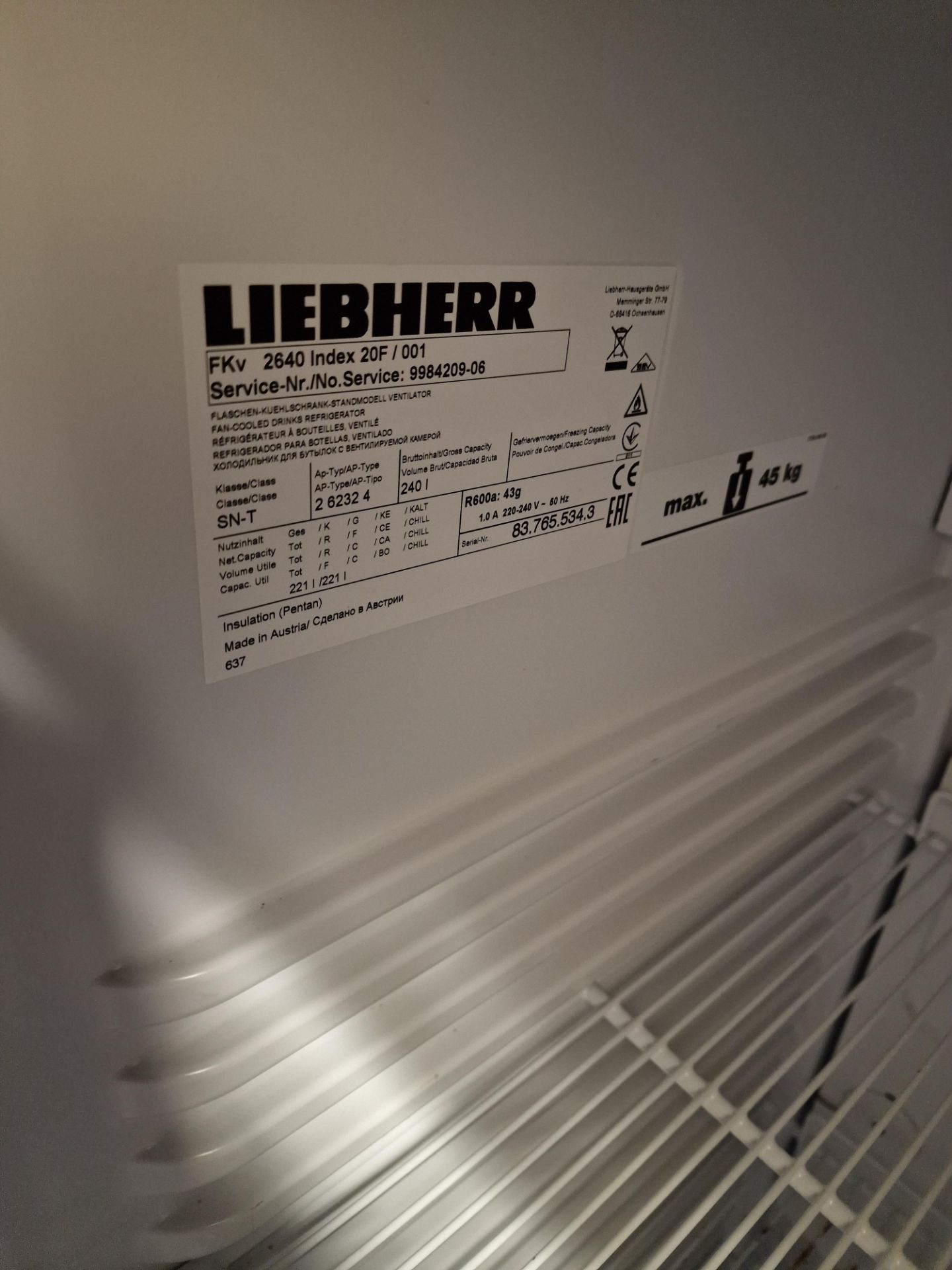 Liebherr FKv 2640 Commercial Fridge 236 Litre Solid Door Commercial Fridge 236L capacity +1Â°C to + - Image 3 of 3