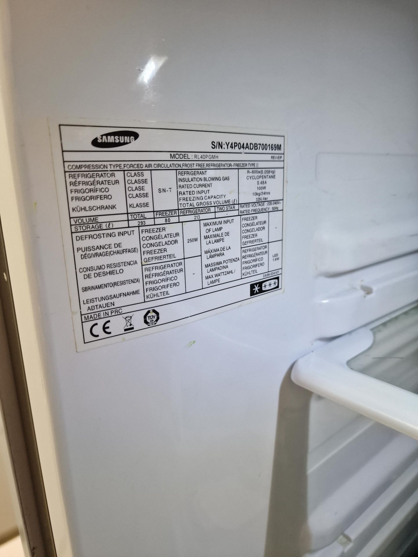 Samsung RL40PGMH 1.88m Water Dispenser Fridge Freezer 123 litre net capacity fridge and 85 litre net - Bild 3 aus 3