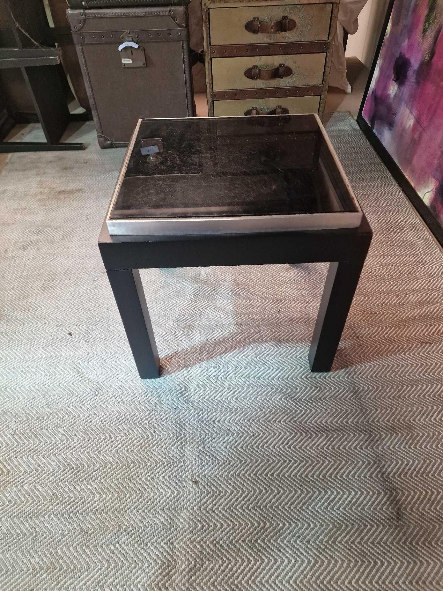 A pair of side tables ebony black timber frame with a framed black glass top 50 x 50 50cm - Bild 3 aus 3