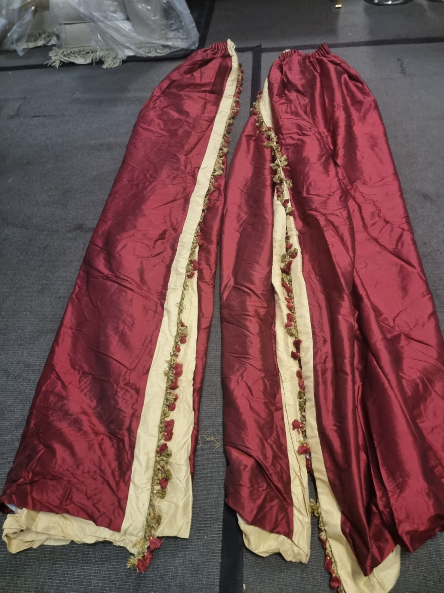A pair of silk red and gold drapes pencil pleat with tassel fringe each panel 64cm wide x 260cm drop - Image 3 of 7