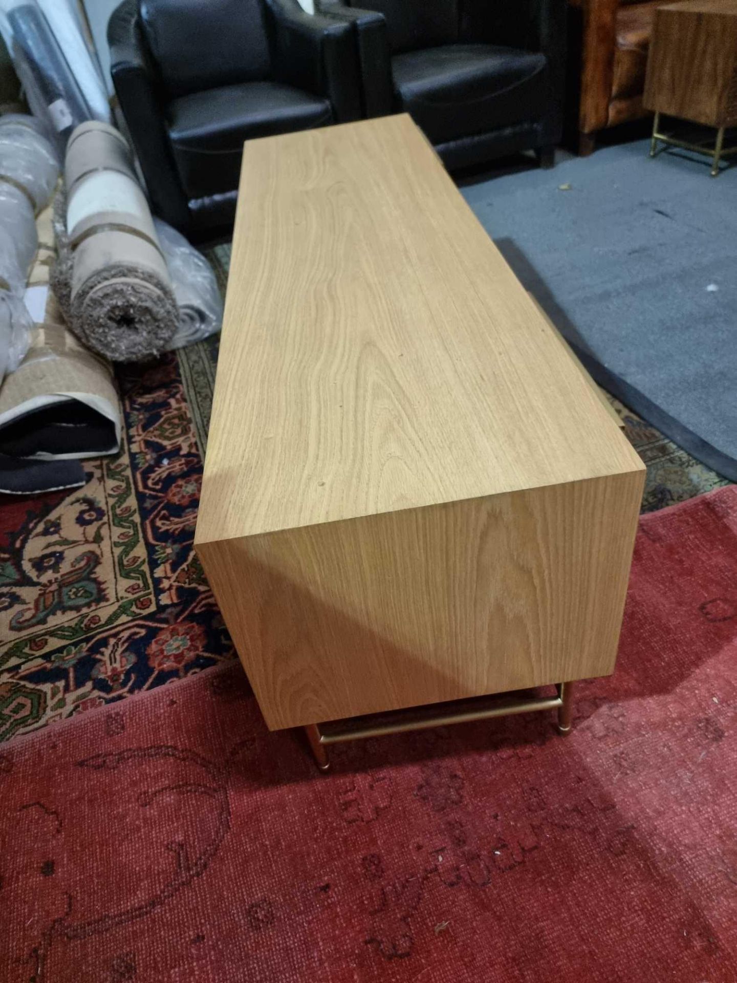 Combe American Oak Media Unit Solid And Veneer Light Oak With Honeycomb Carved Door Mounted on Brass - Image 5 of 7