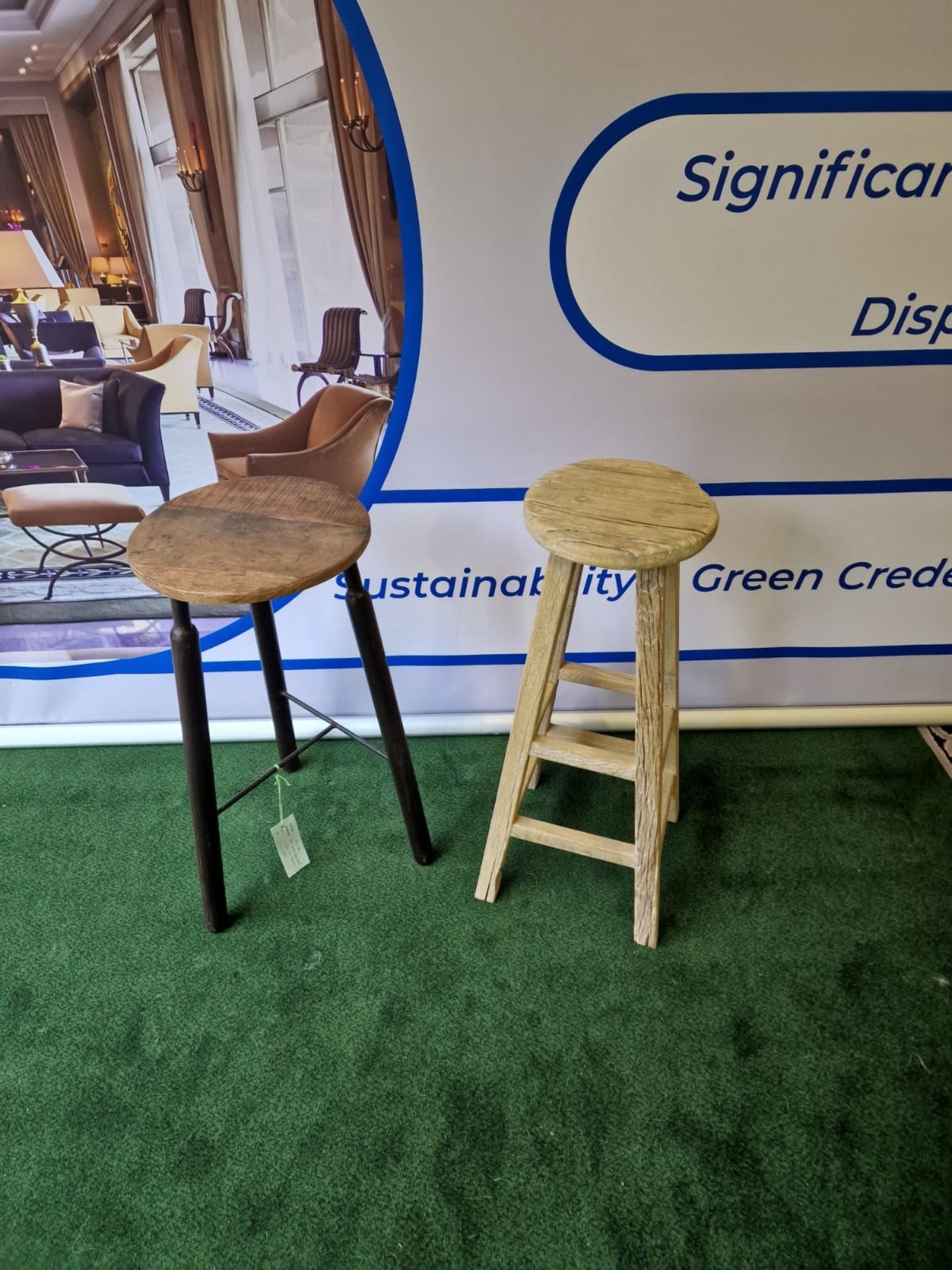 2 x Backless High Stools (SR590)