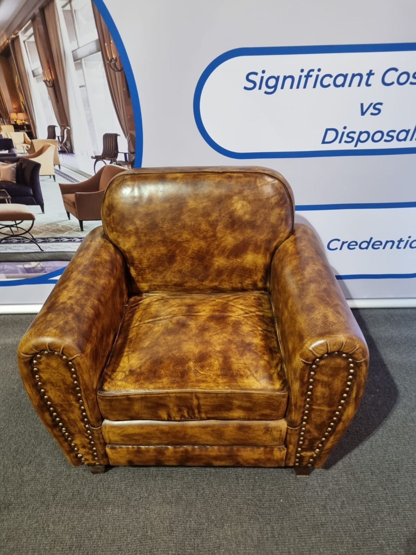 ***Brand New *** Balmoral Leather Armchair An Instant Classic, The Balmoral Vintage Upholstered In - Bild 4 aus 4