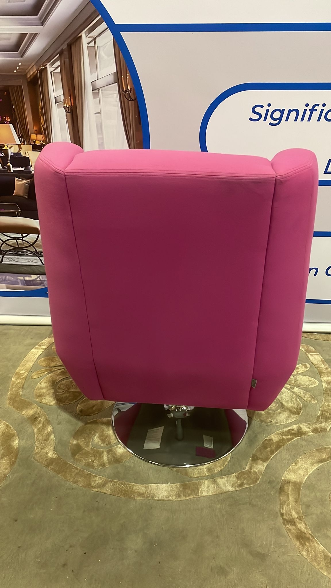 Sits Furniture: Vibrant Upholstered Swivel Armchair On Chrome Base Sits Are A Leading European - Image 3 of 4