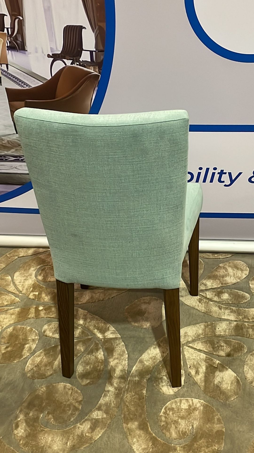 A Set Of 3 x Sage Upholstered Dining Chairs On Wenge Legs 45 x 46 x 88 - Bild 3 aus 3