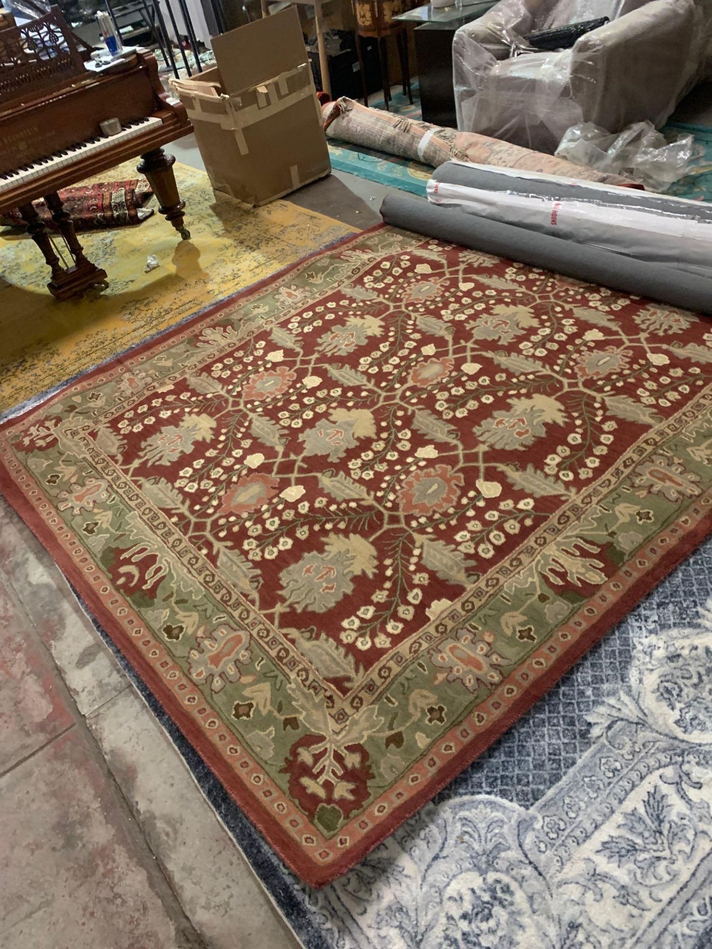 Traditional Persian area rug a stunning repeating pattern 100% wool hand tufted rug vibrant in - Bild 2 aus 8