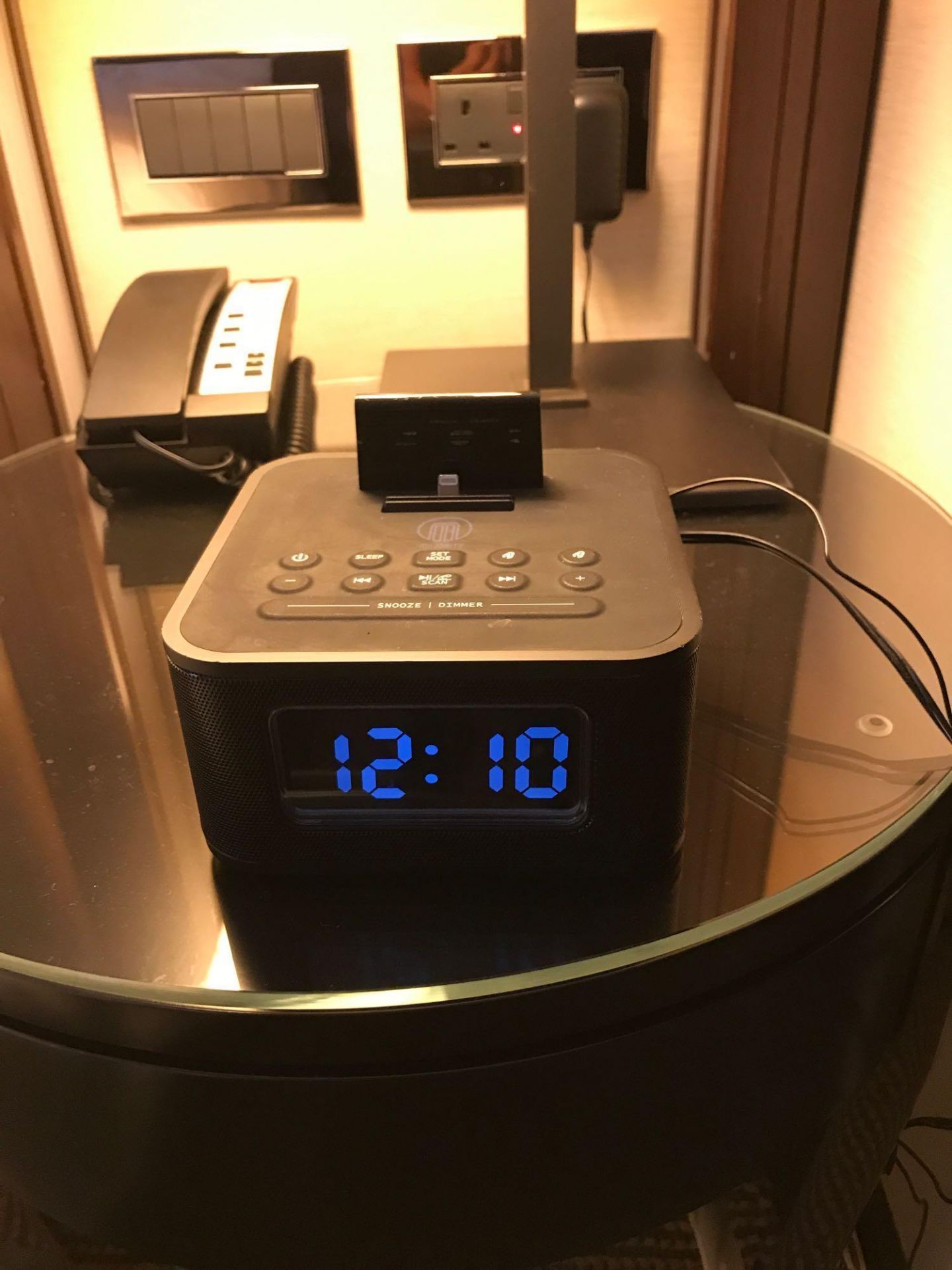 Majority Neptune Bluetooth Speaker 20W Docking Station Alarm Clock FM Radio Lightning Dock For - Image 3 of 3