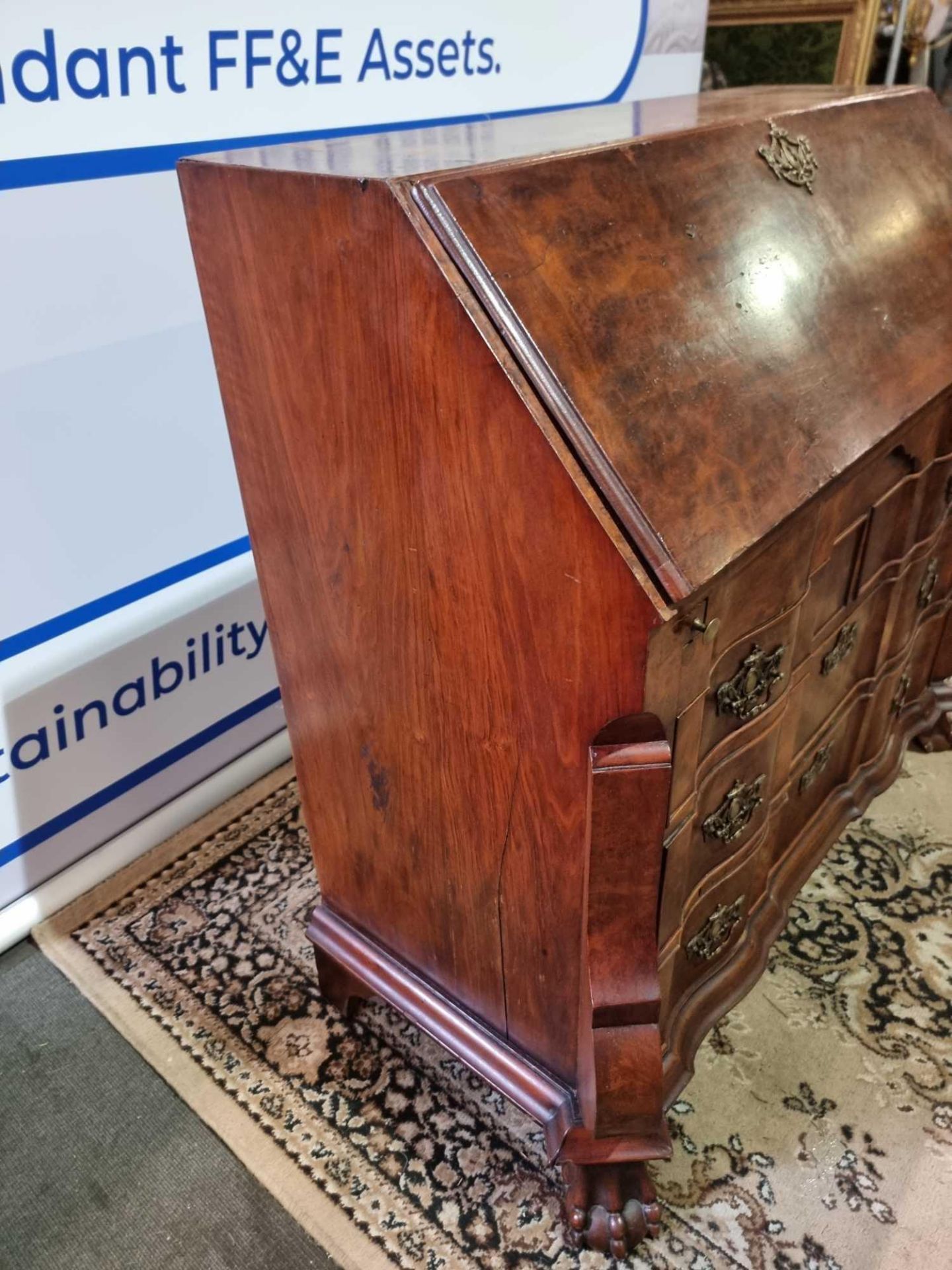 Early Dutch Walnut Bombe Bureau C.1780 Beautiful Original Figured Walnut Cabinet The Fall Front - Bild 12 aus 15