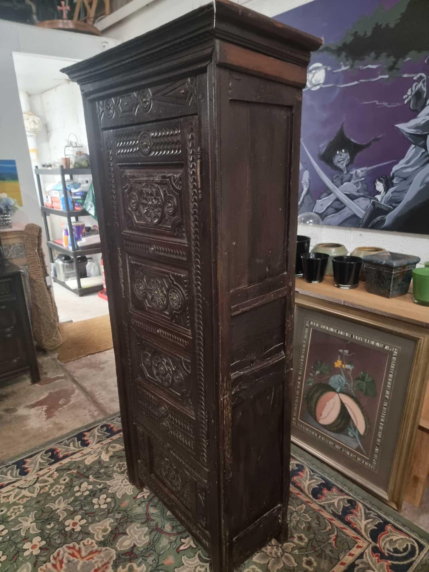 A Heavily Carved Oak Single Door C.18th Century French Bonnetiere Or Hat Cupboard Classic French - Bild 4 aus 12