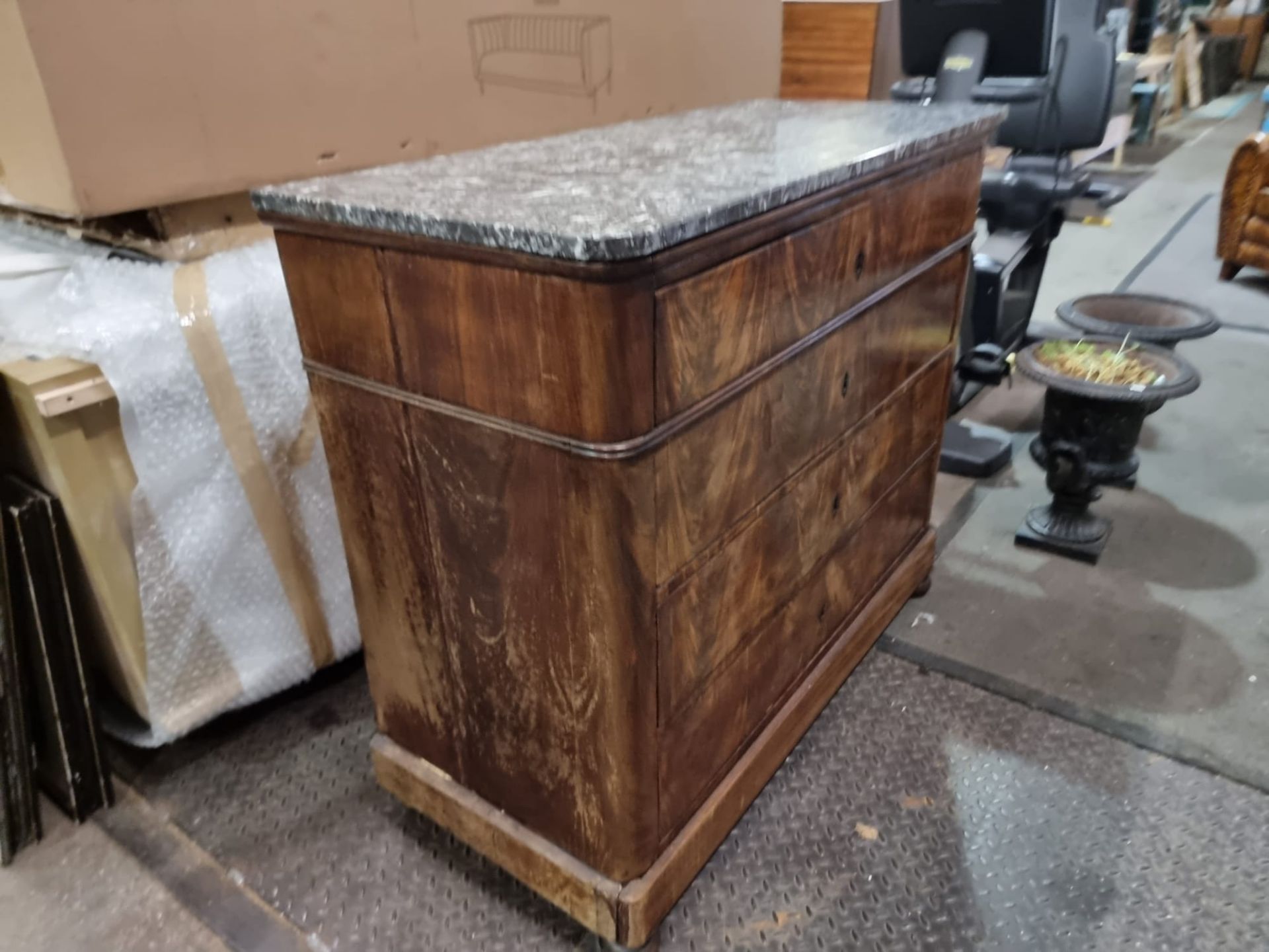 French  Louis Philippe Style Figured Walnut Commode With Four Drawers Surmounted By A Moulded - Bild 11 aus 11