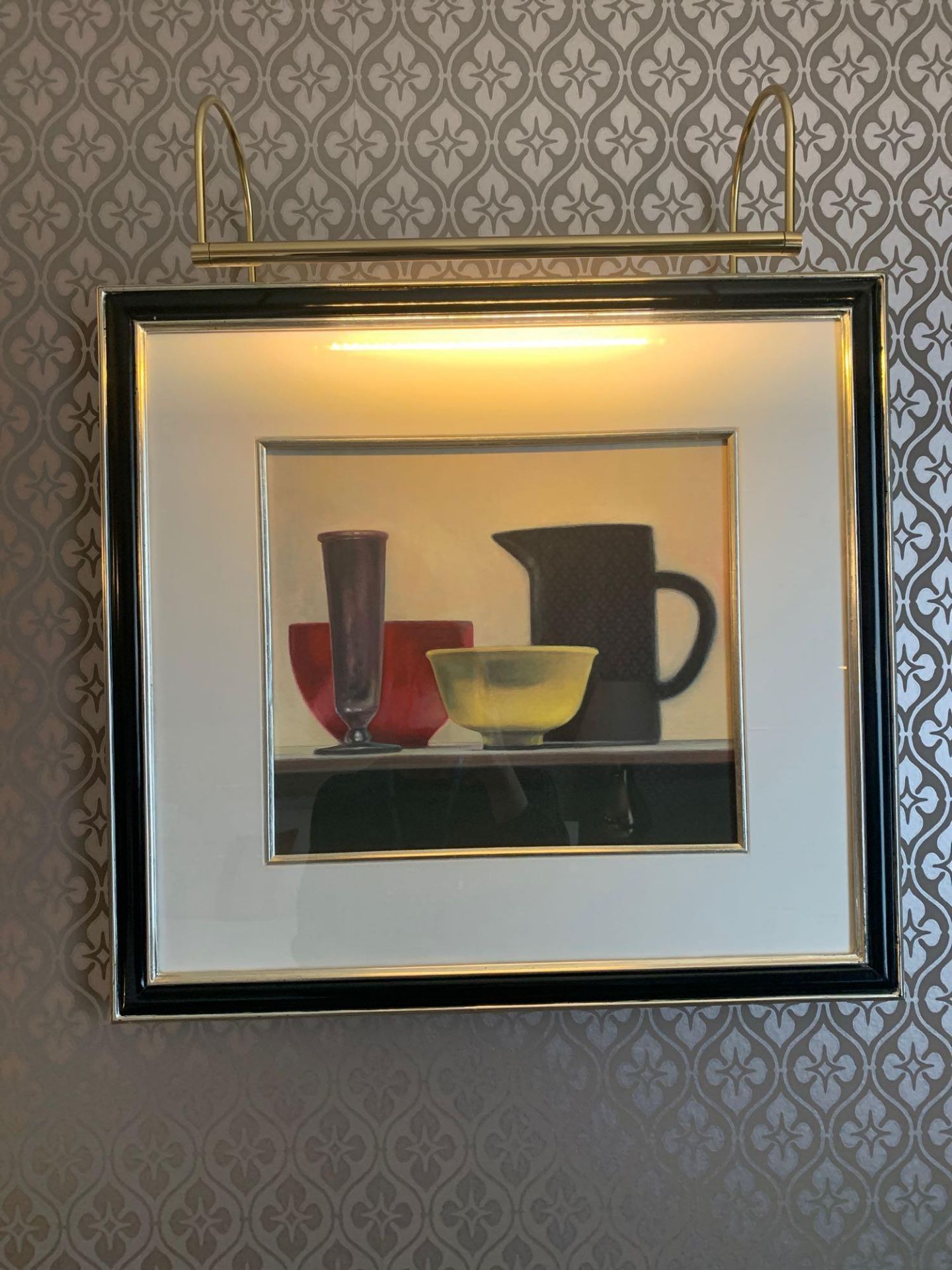 2 x Untitled Framed Still Life Lithograph Prints 60 x 50cm Room 633 - Bild 2 aus 2