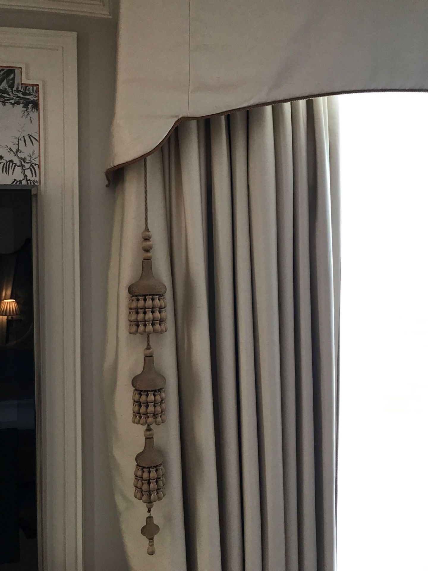 2 x Pairs Cream Drapes With Pelmet 255 x 225cm Room 606/7 - Image 3 of 3