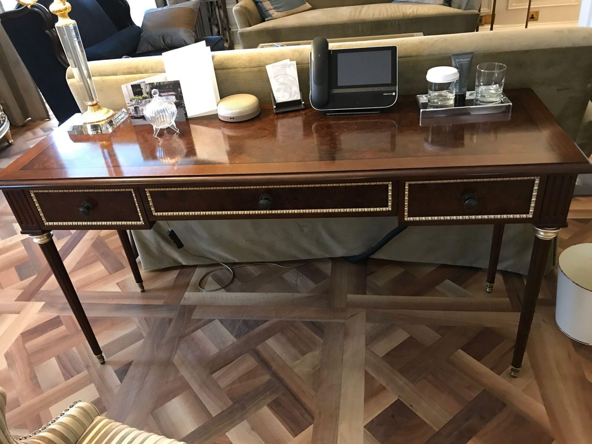 A Burr Mahogany 3 Drawer Writing Table Fitted With Outlets, And USB Ports Mounted On Square Tapering