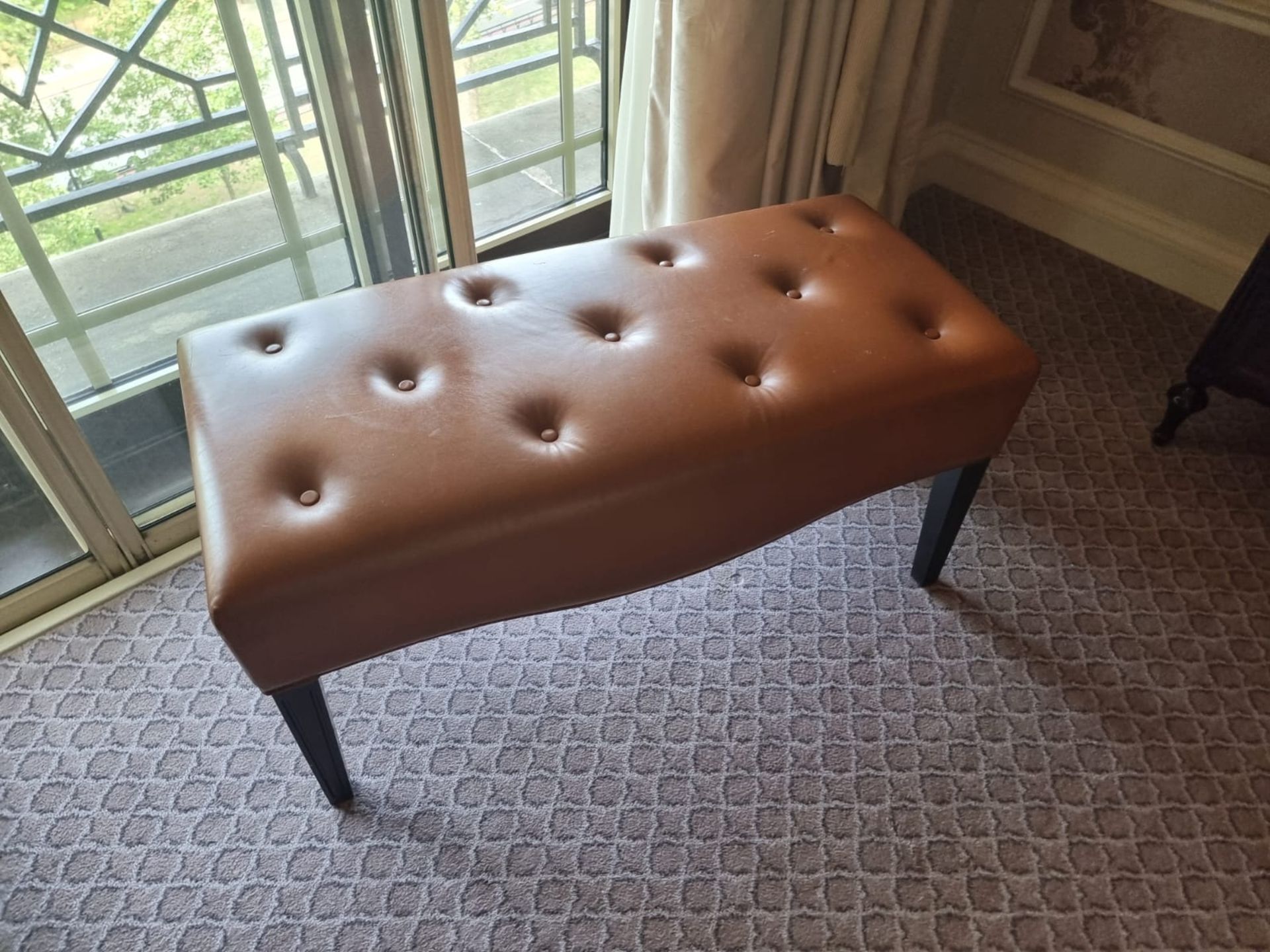 Tufted Leather Bench With Scrolled Apron 100 x 46 x 47cm Room 609 - Image 2 of 2