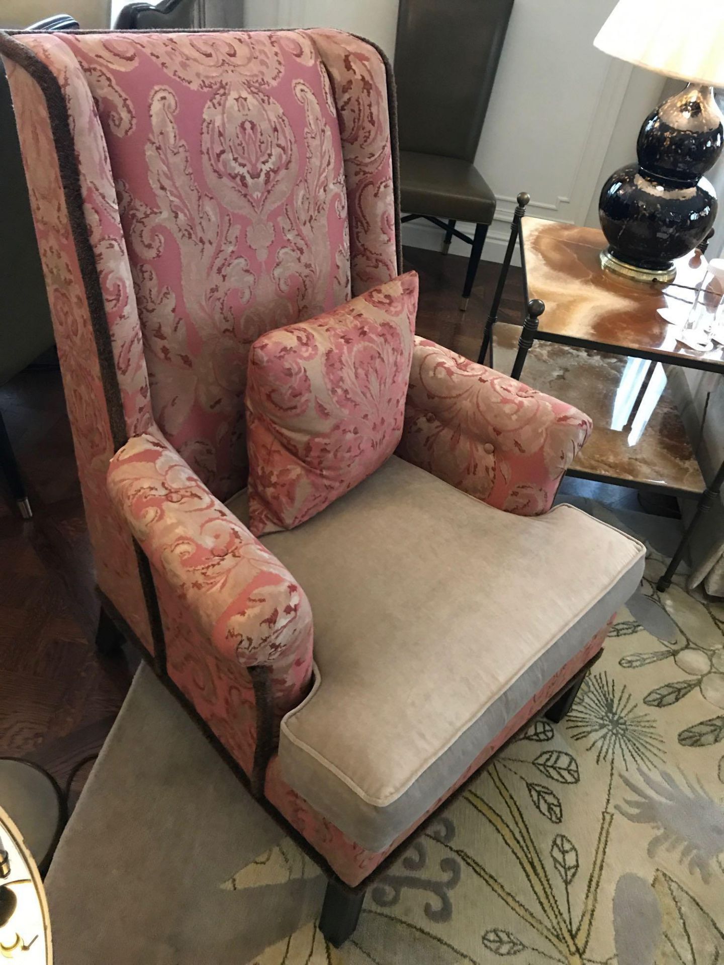 Upholstered High Back Pink And Cream Fireside Chair 72x 60 X107 Room 606/7 - Image 2 of 2