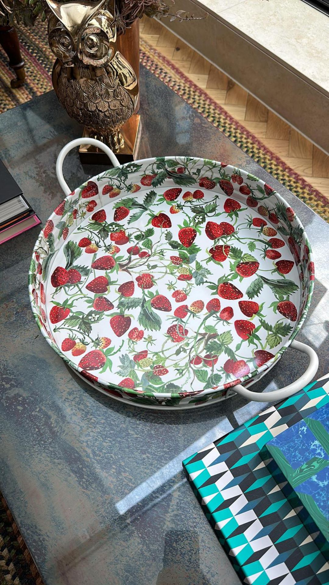 Emma Bridgewater Strawberries Large Handle Round Tray, 39cm (Apt 1)