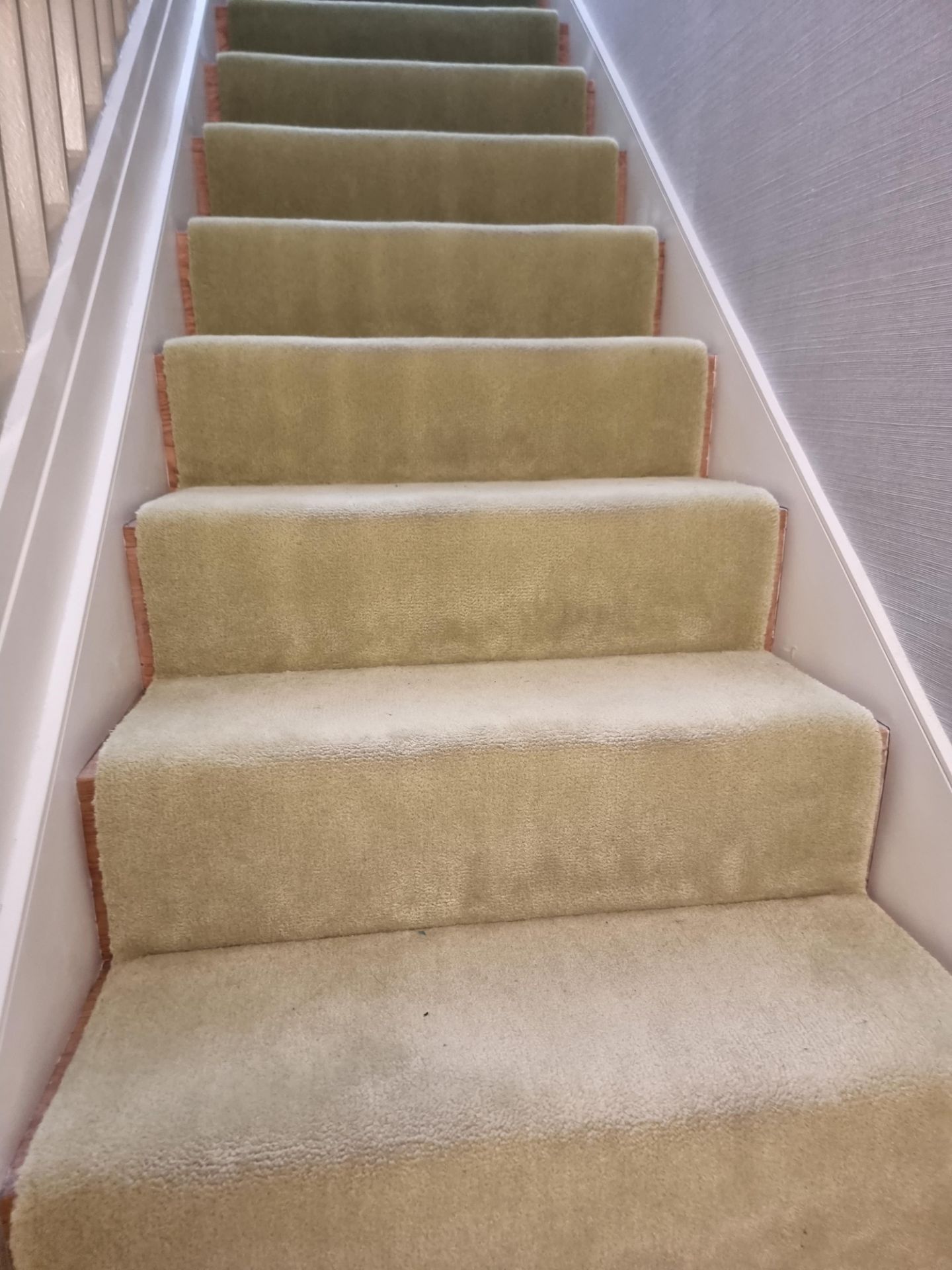 Custom design smooth amber stair and landing carpet 100% New Zealand wool amber  colour (see - Image 5 of 6