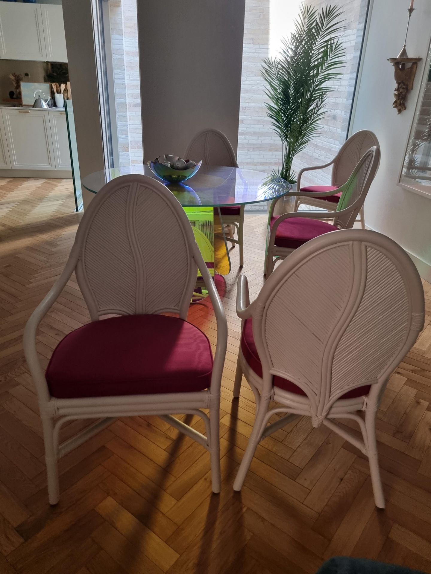 Dining Chairs  A Set Of 6 :X Vintage Banana Leaf Shaped Back Rattan Dining Armchairs Complete With - Image 3 of 4