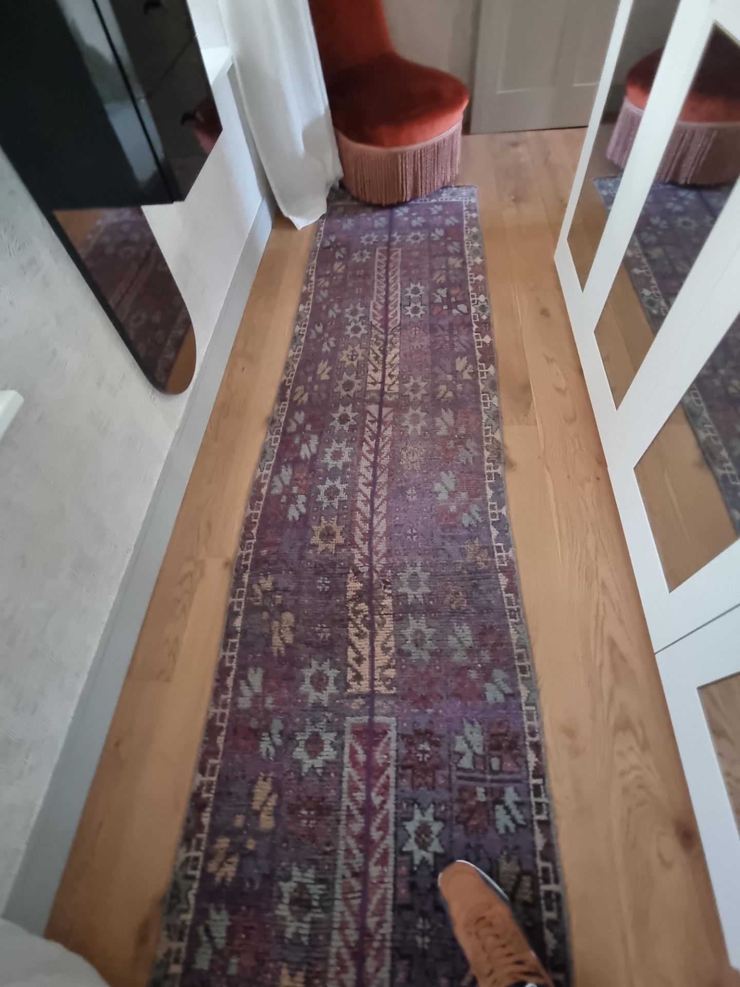 Oushak Laight Turkish wool rug runner 4.25m x 73cm  (Apt 1) - Image 3 of 3