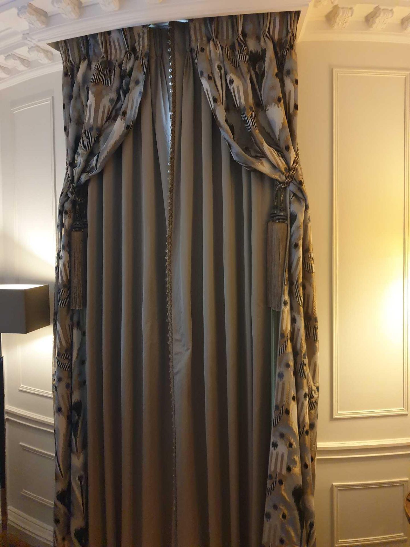 A Pair Of Silk Drapes And Jabots Abstract Pattern Featuring Stripes And Spots Trim And Tassels 180 x - Image 3 of 3
