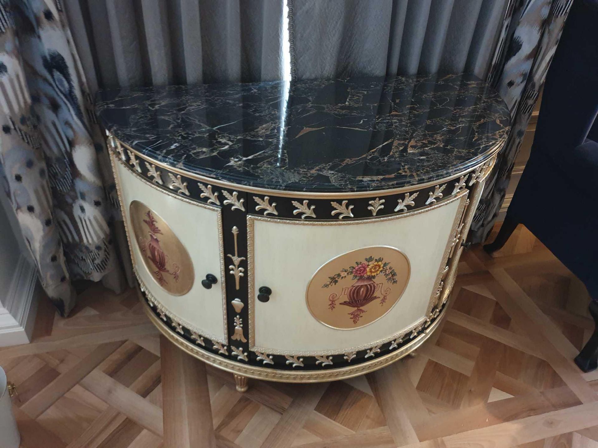 Adam Style Demilune Commode Cabinet With Classical Painted Scenes And Gilded Decoration With - Bild 2 aus 4