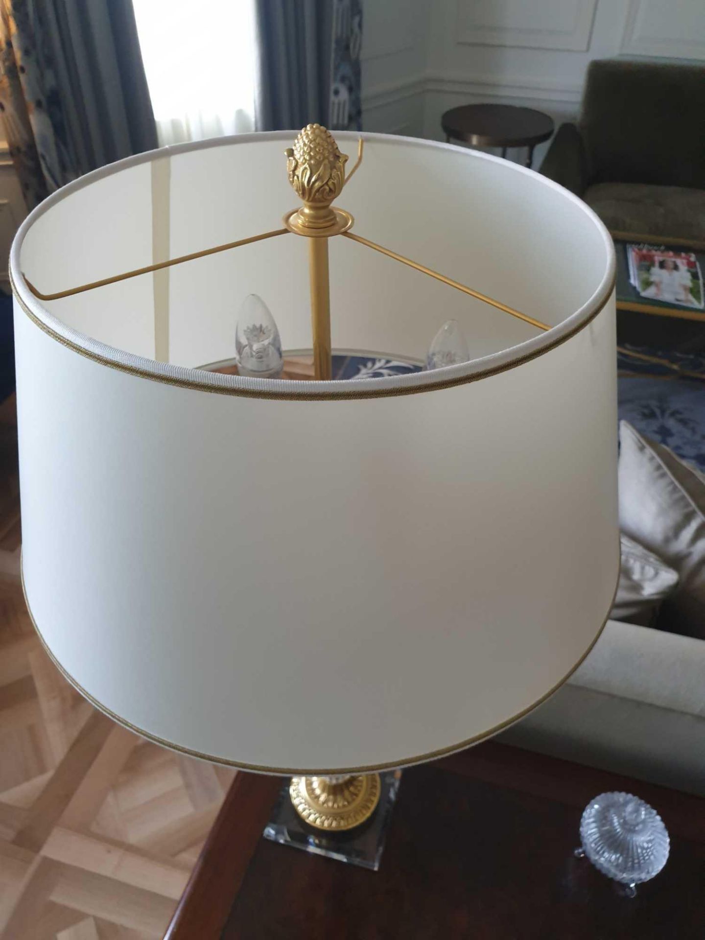 Laudarte Crystal Table Lamps Inserts And Decorations In 24ct Gold With Shade 95cm Tall (Room 702 & - Image 3 of 3