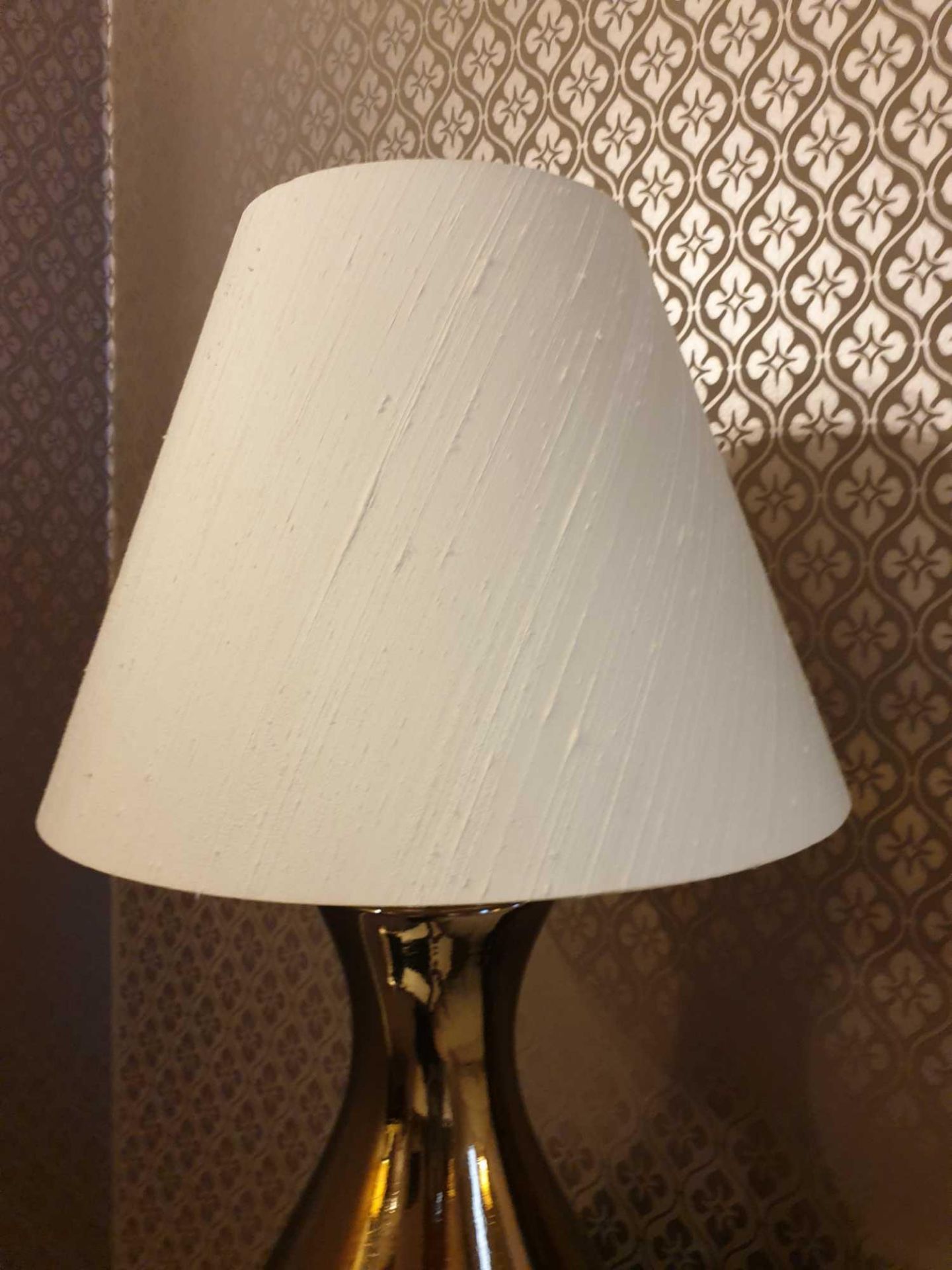 A Pair Of Heathfield And Co Louisa Glazed Ceramic Table Lamp With Textured Shade 77cm (Room 727) - Image 3 of 3