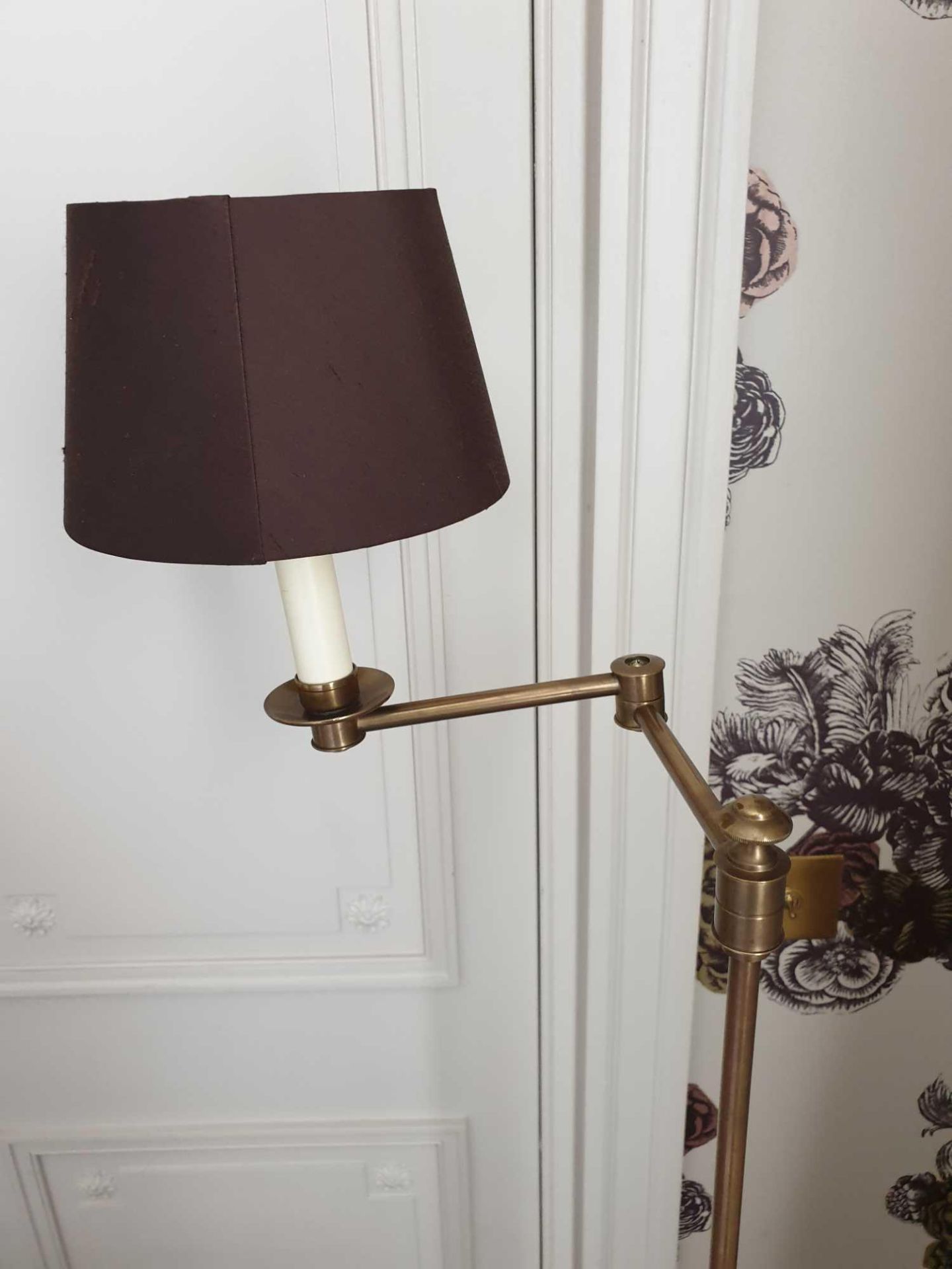 Library Floor Lamp Finished In English Bronze Swing Arm Function With Shade 156cm (Room 712) - Image 2 of 2
