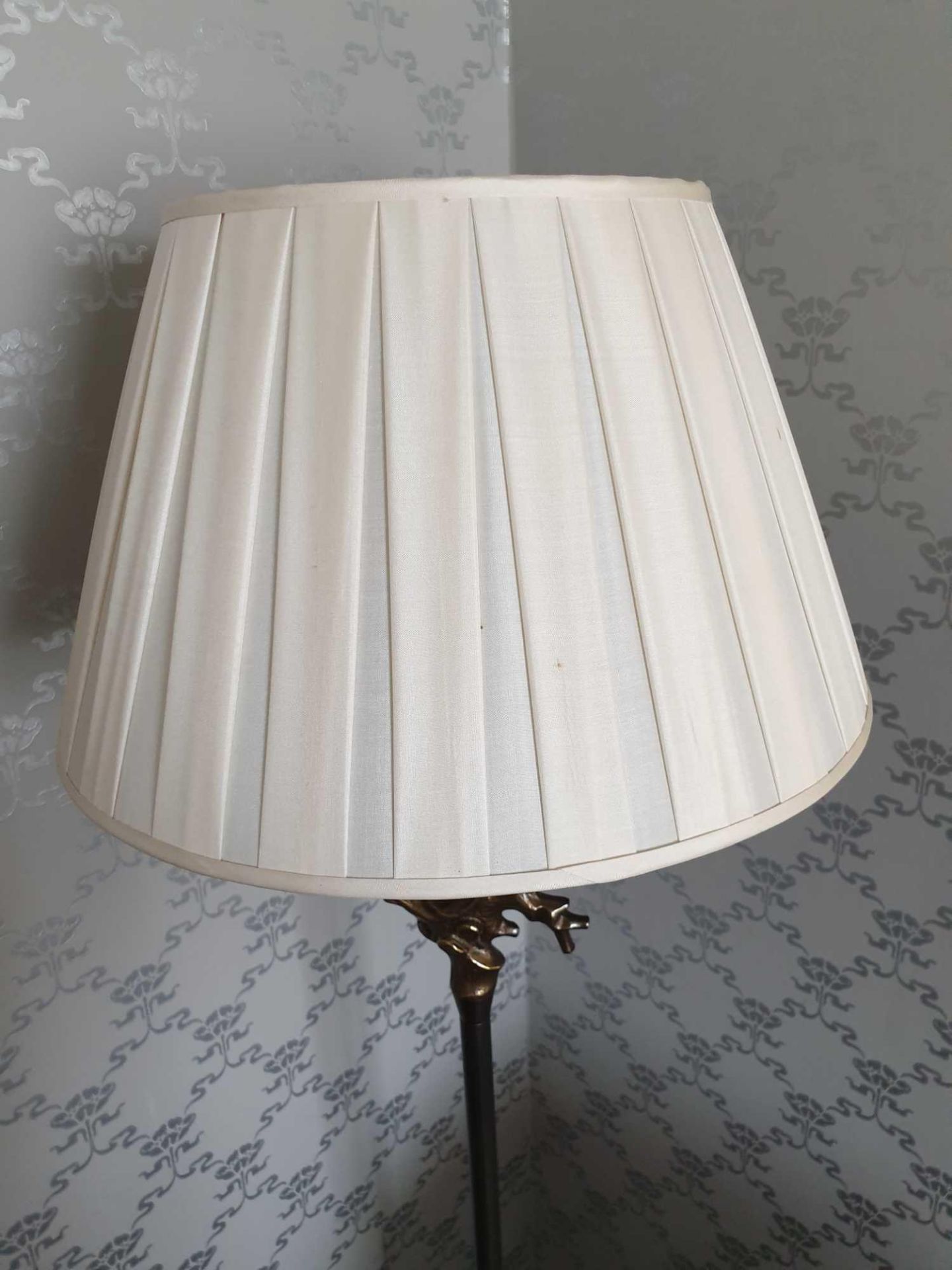 Heathfield And Co Coral Standard Lamp With Linen Shade, 180cms (Room 715) - Image 3 of 3