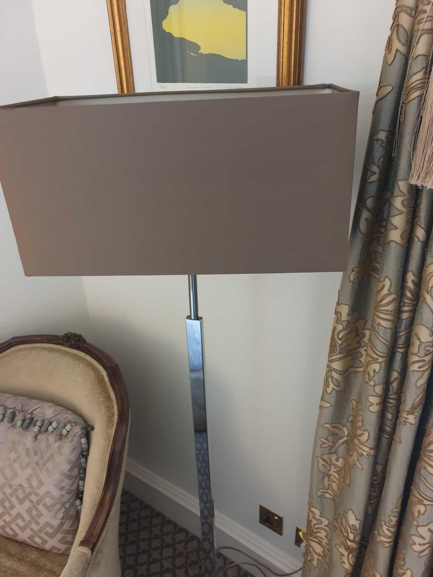 Heathfield And Co Dakota Contemporary Floor Lamp Chrome Complete With Shade 158cm (Room 701) - Bild 2 aus 2