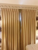 A pair of cream and silk drapes with brass tie back 200x257cm(Ref Dorch29)