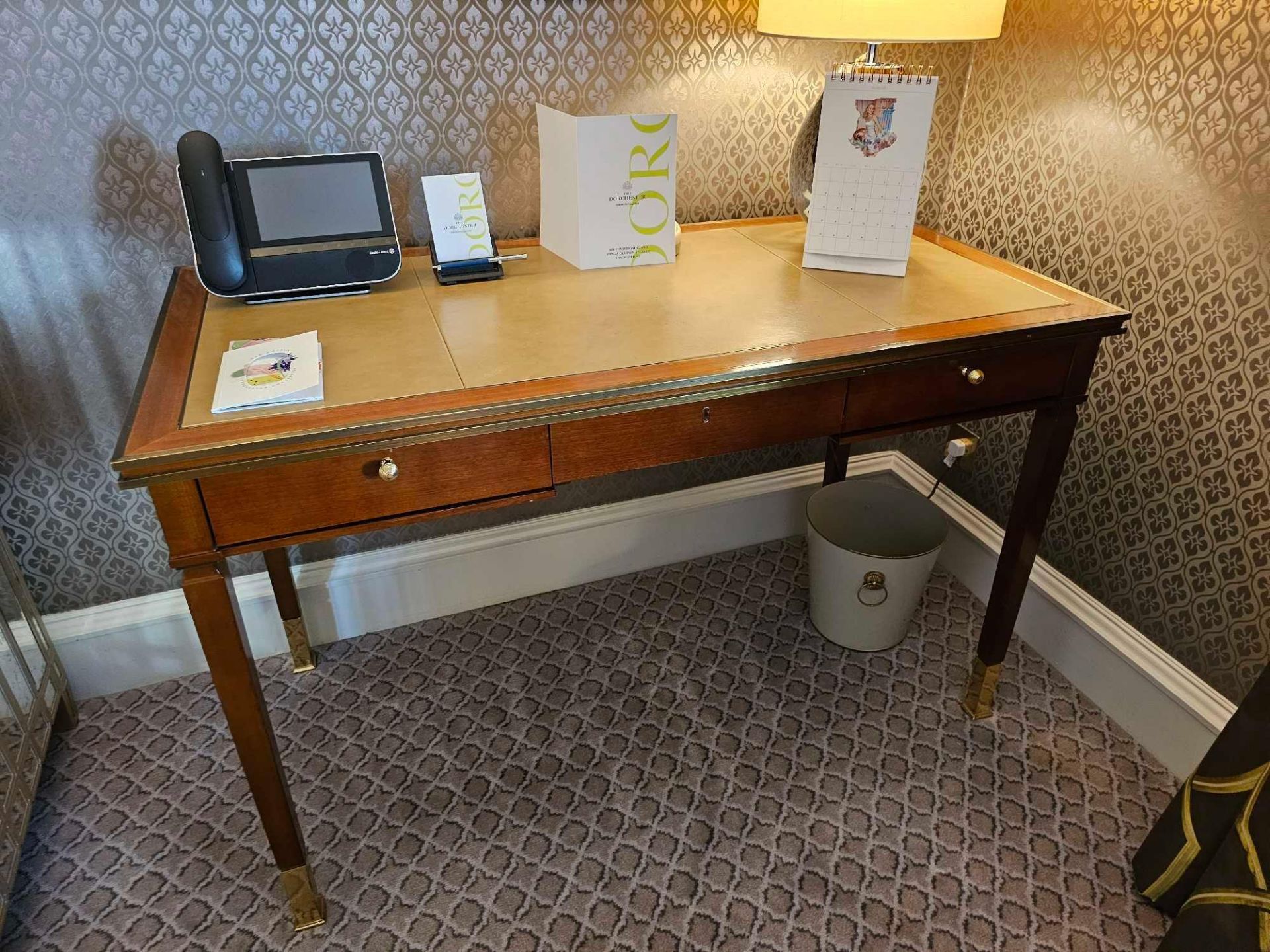 Writing Desk With Tooled Leather Inlay Flap Fitted With Outlets And USB Ports Mounted On Square - Image 2 of 2