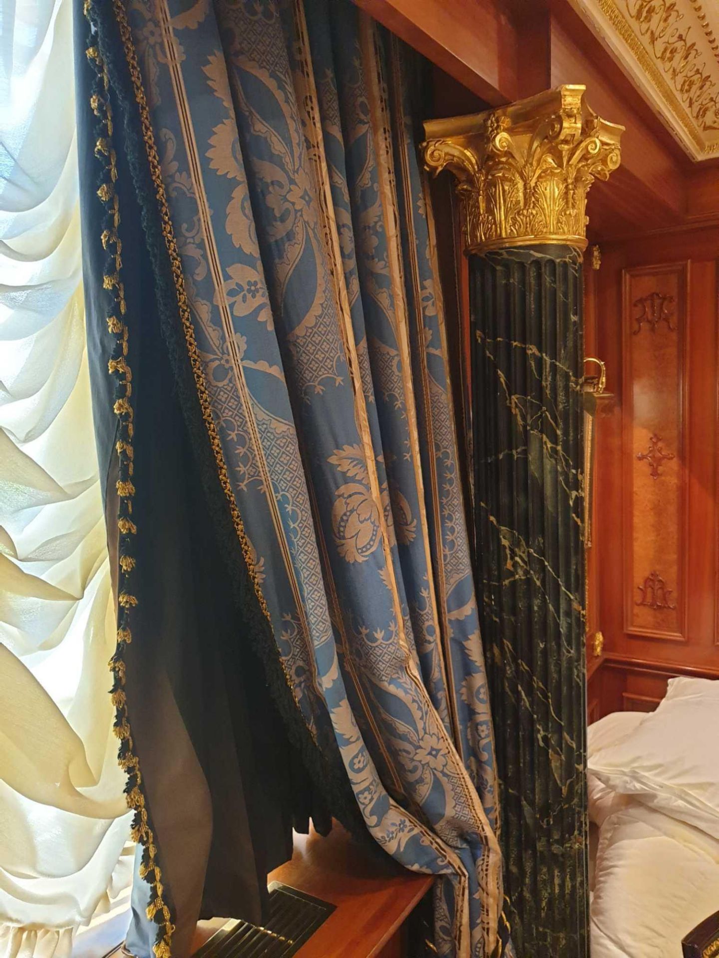 A Pair Of Silk Drapes Blue Gold And Brown With Tassel Trim 190 x 250cm (Suri Bedroom off study) - Bild 2 aus 4