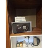 Assay Abloy digital guest safe 35 x 43 x 19cm ( Location : 200)