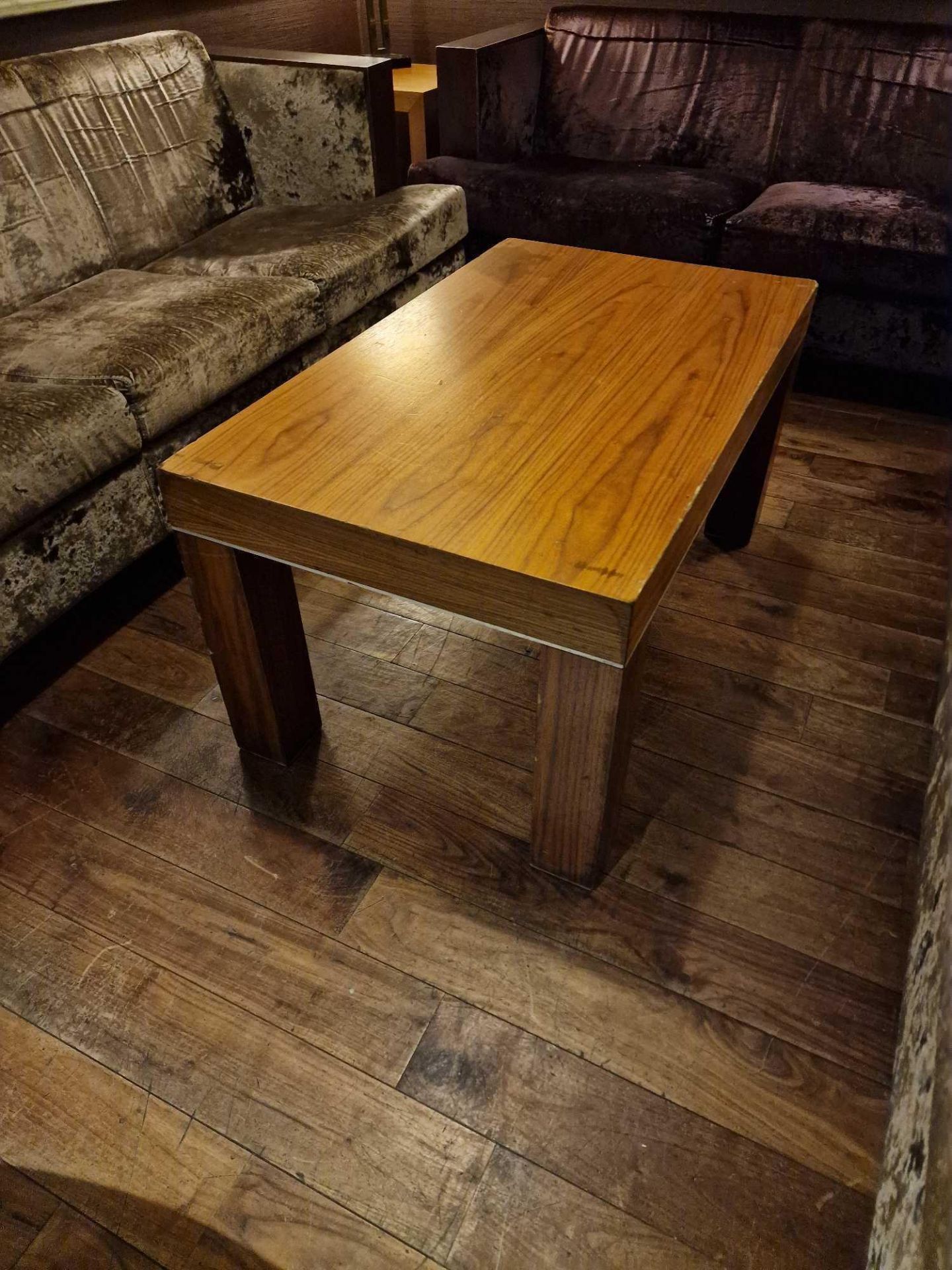 Wooden coffee table with stainless stele trim 100 x 60 x 50cm ( Location: Browns) - Image 2 of 2