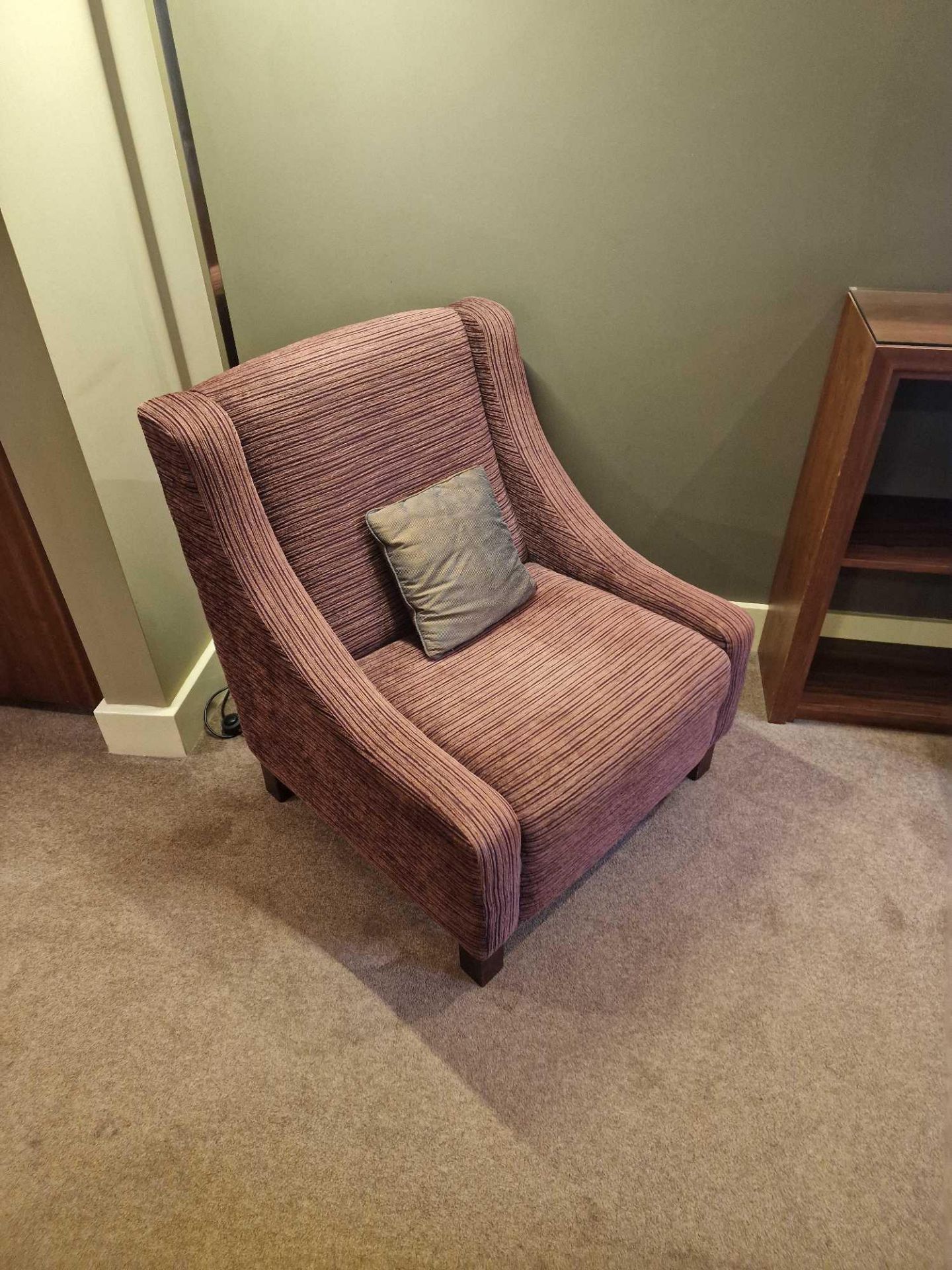 An upholstered relaxer chair 78 x 54 x 86cm ( Location : 126)