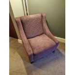An upholstered relaxer chair 78 x 54 x 86cm ( Location : 130)