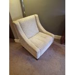 An upholstered relaxer chair 78 x 54 x 86cm ( Location : 301)