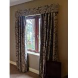 A pair of drapes with pelmet fully lined thermal black out pinch pleat top spans 155 x 235cm (